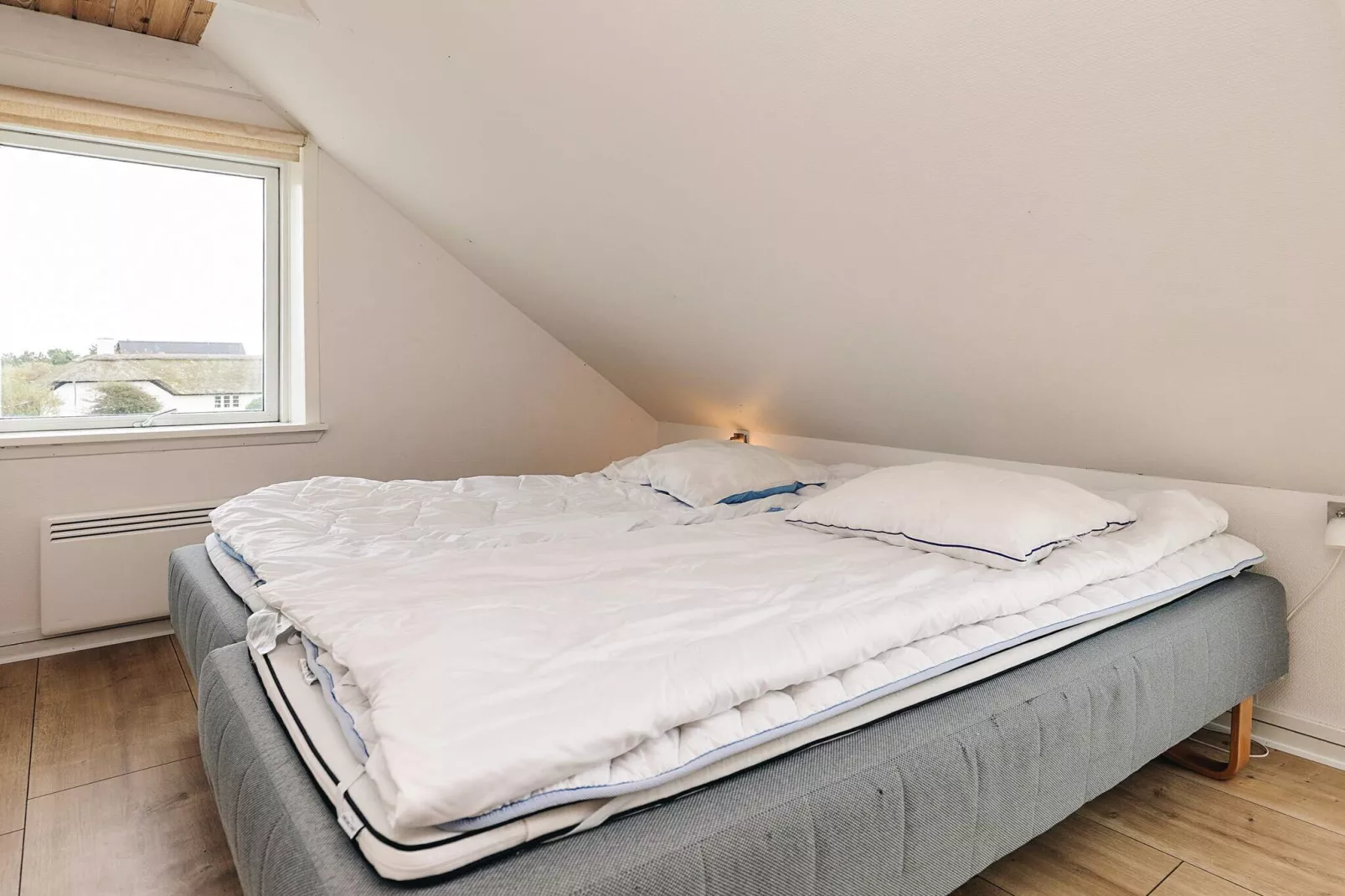 Zeezijde ontsnapping met uitzicht -- By Traum Ferienwohnungen-Binnen