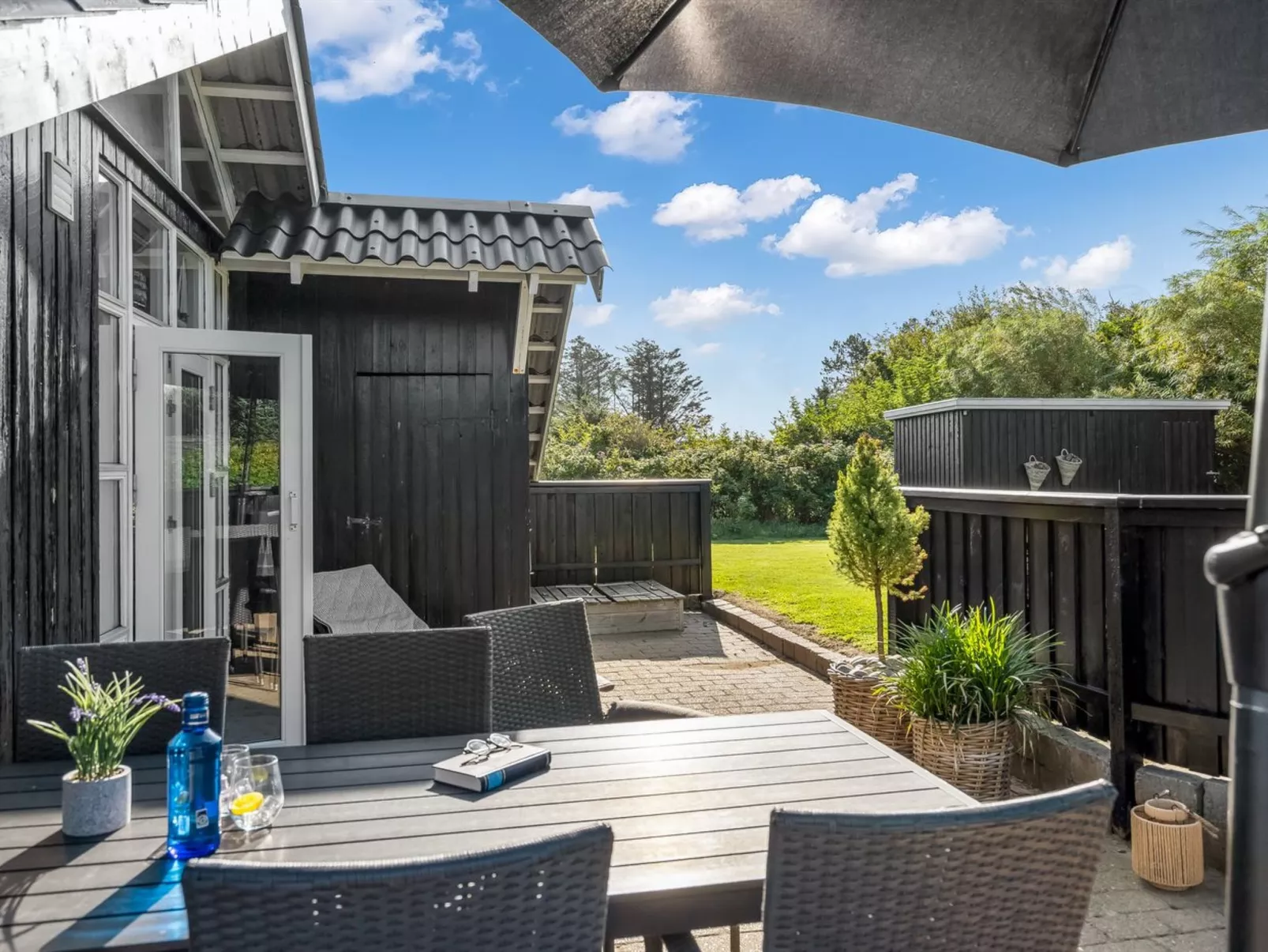 "Wilmer" - 600m from the sea-Buiten