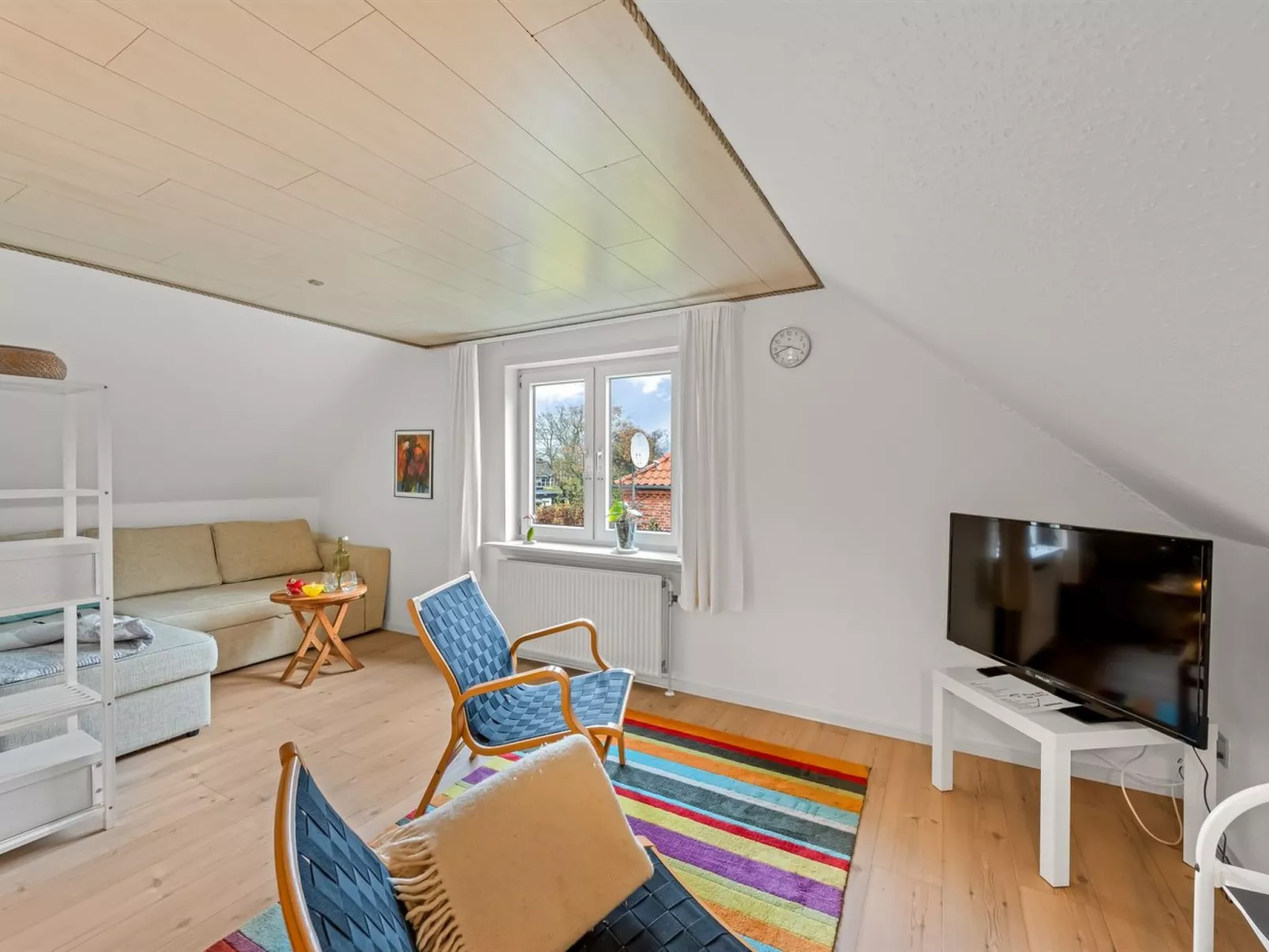 "Trpana" - 1km to the fjord-Binnen