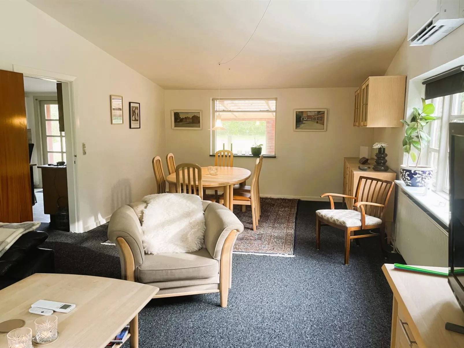 "Agla" - 2.5km from the sea-Binnen