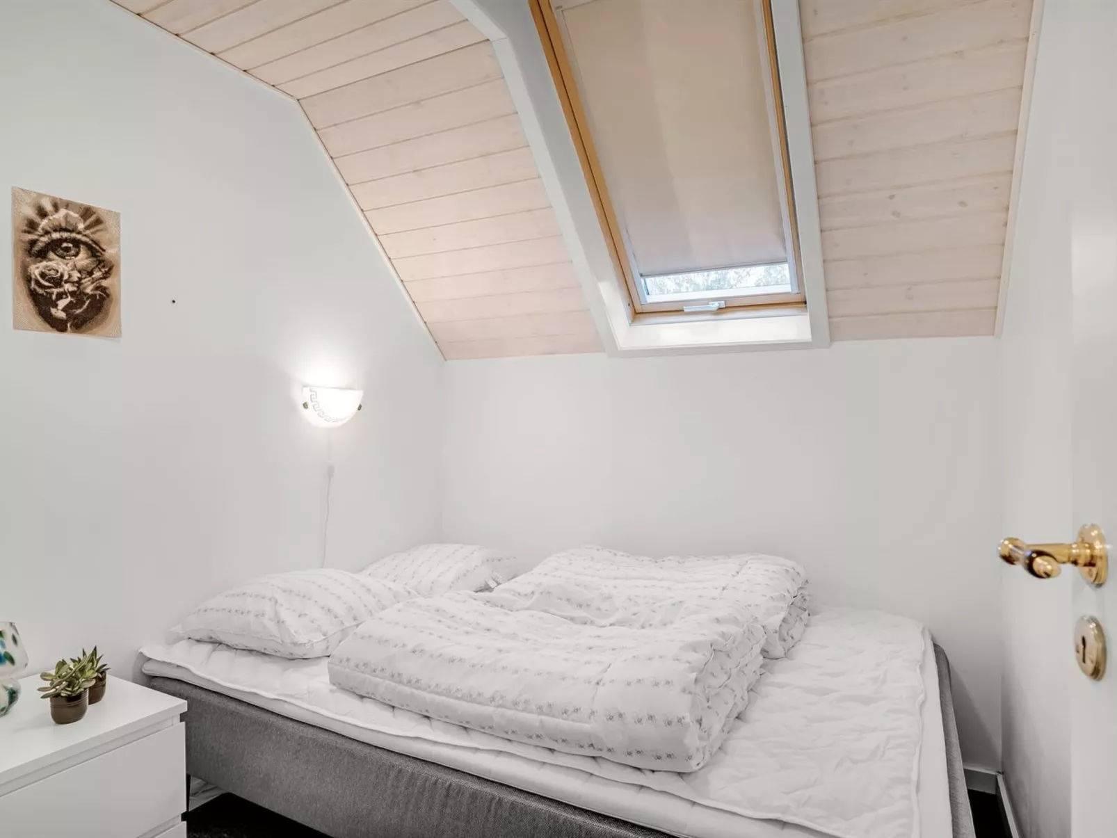 "Adisl" - 600m to the fjord-Binnen