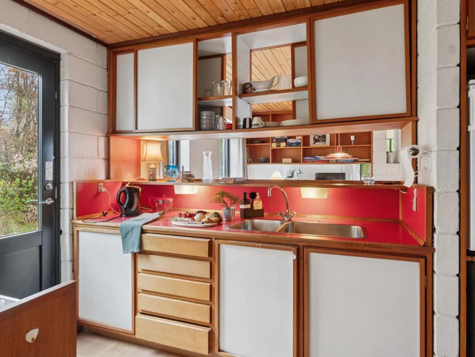 "Brodde" - 550m from the sea-Binnen