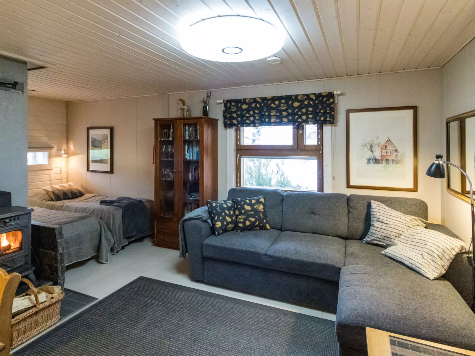 Lystikämän tupa-Binnen