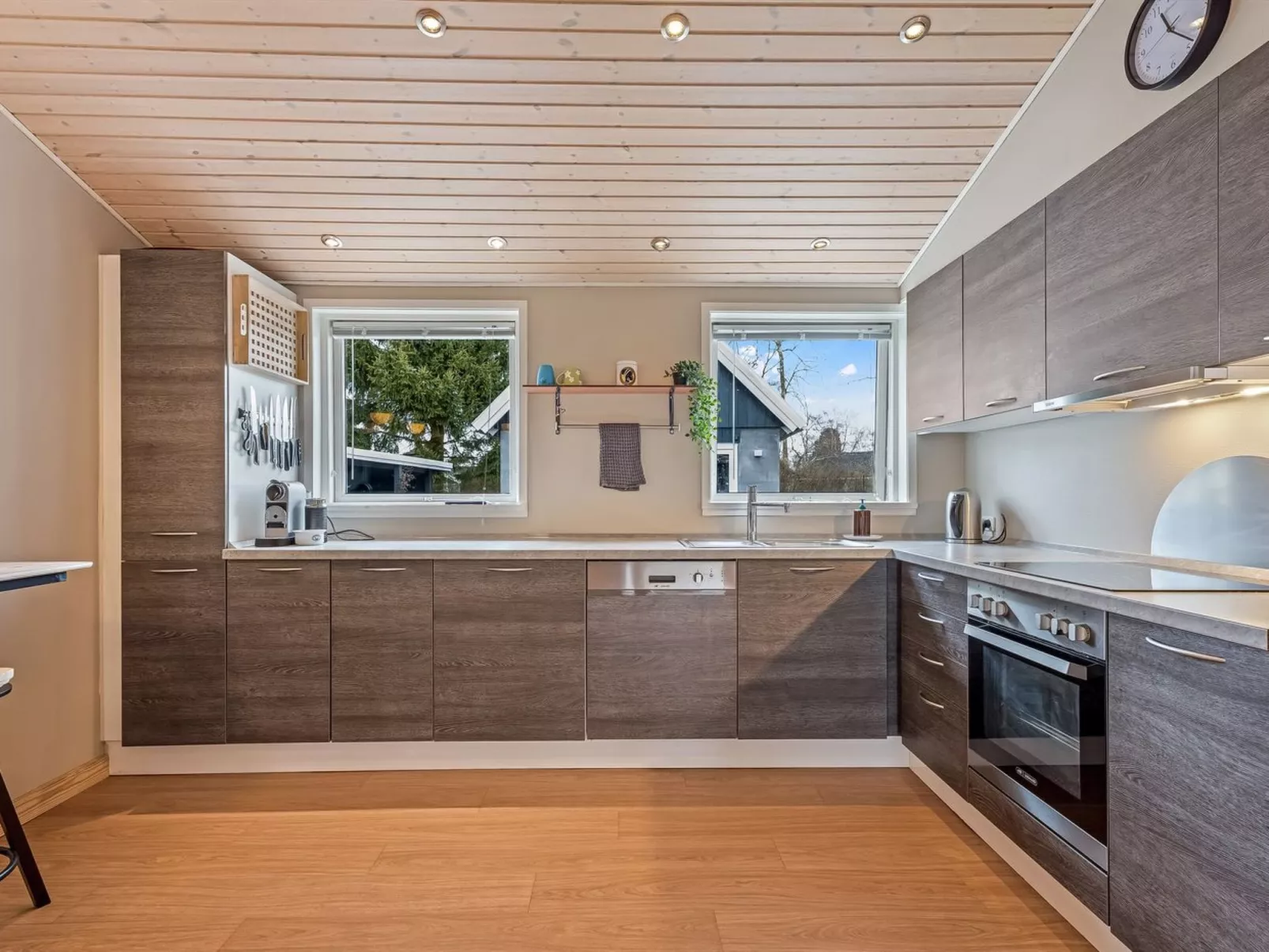 "Janna" - 200m from the sea-Binnen