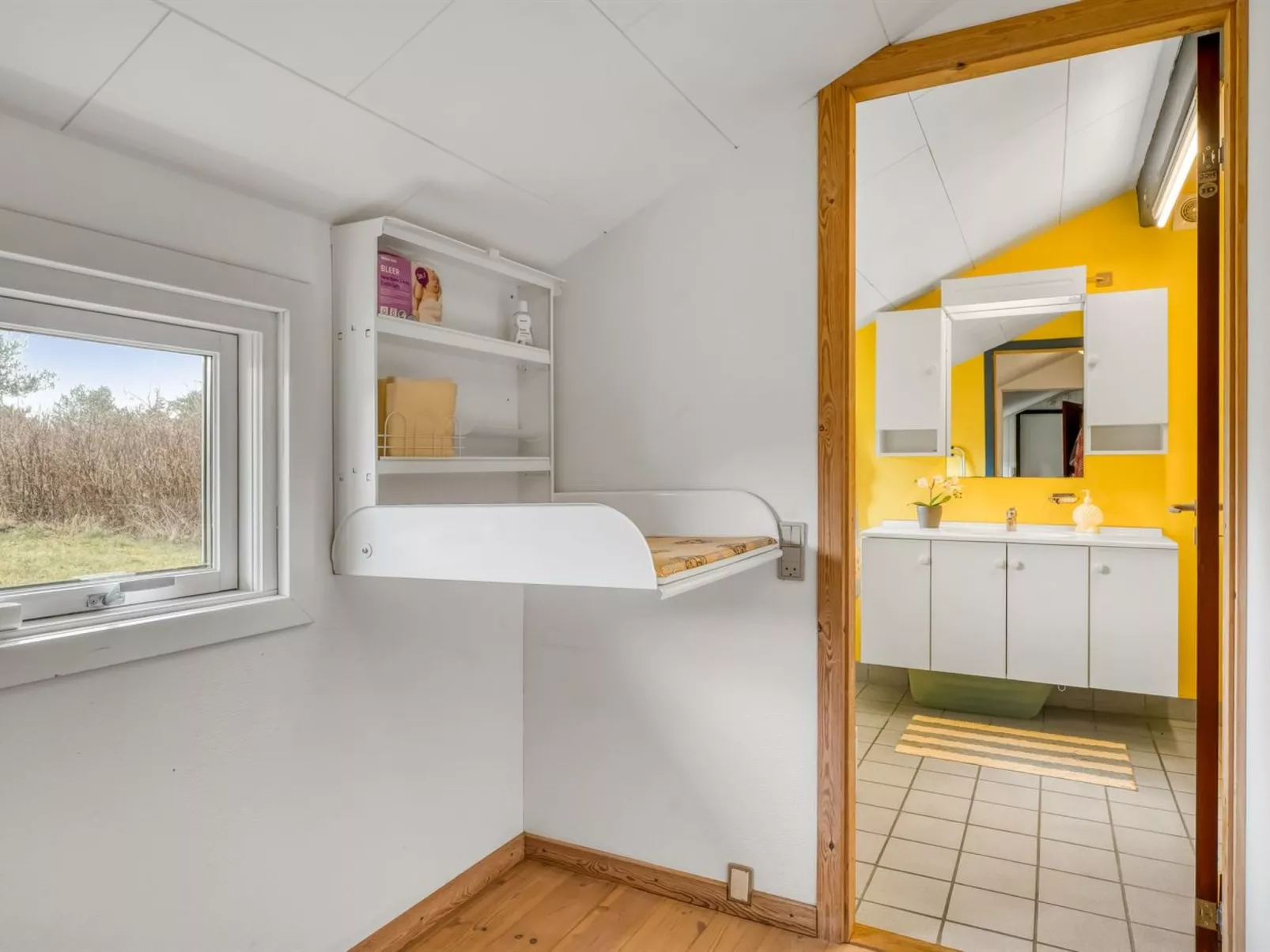 "Hælf" - 600m from the sea-Binnen