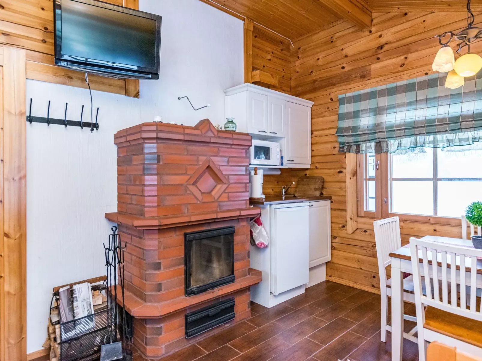 Wanha karminranta-Binnen