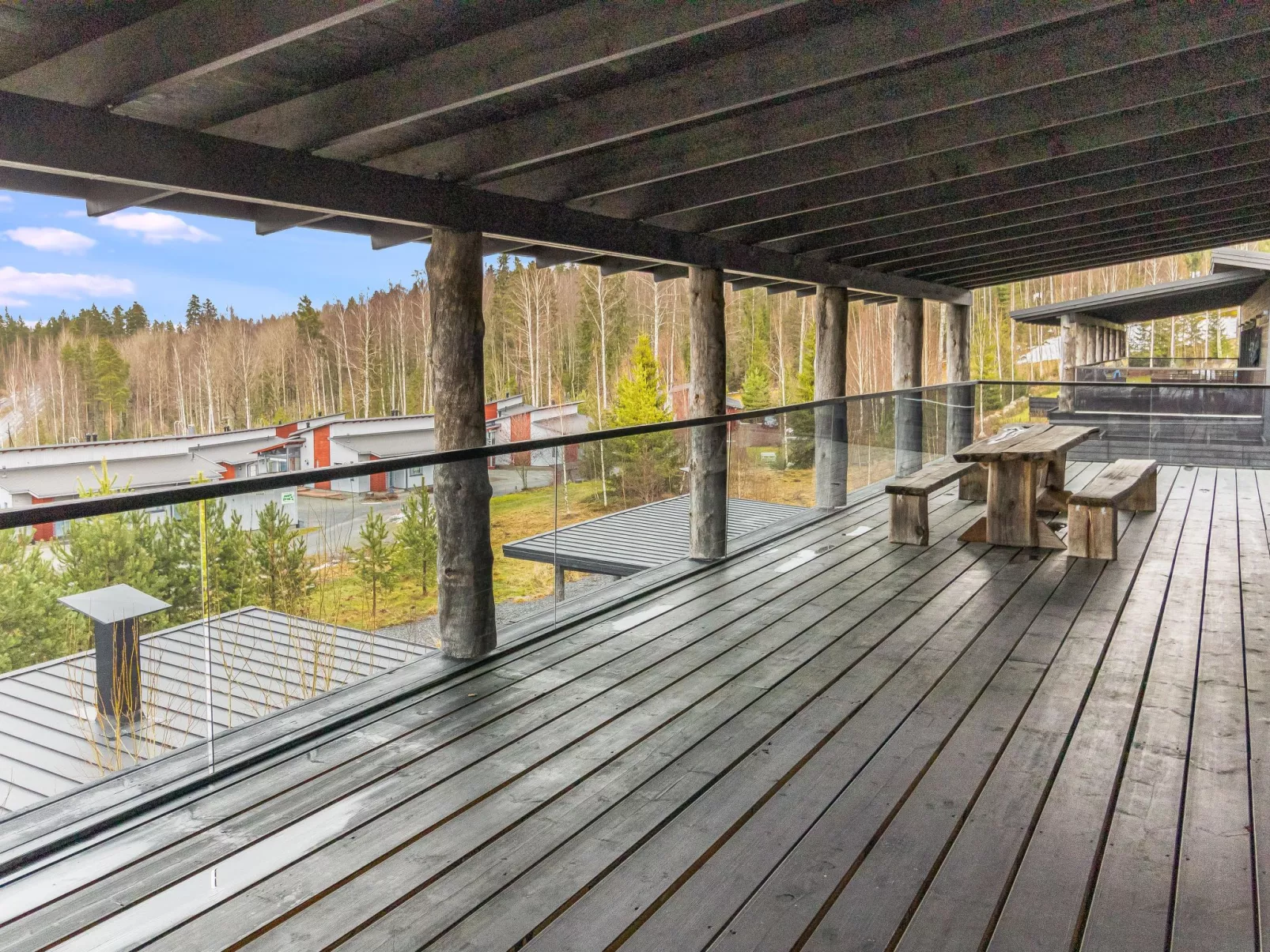 Ellivuori west 1-Binnen