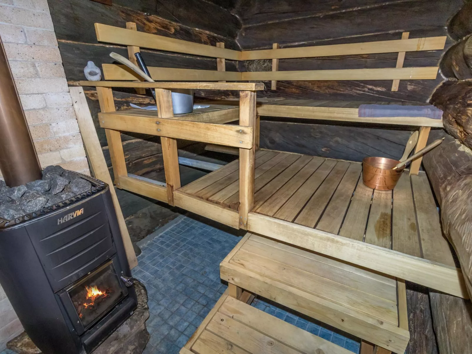 Villa kopararova-Binnen