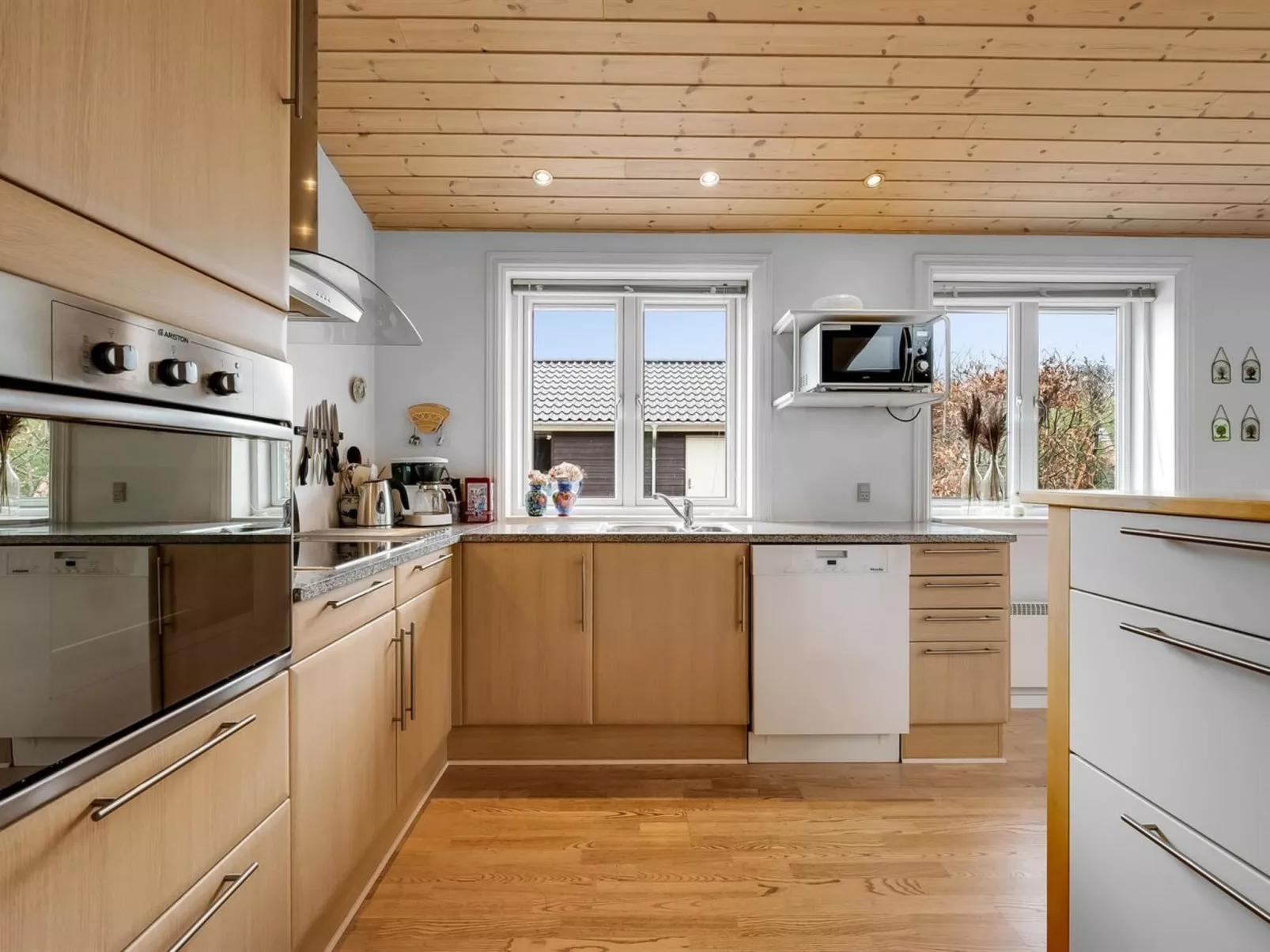 "Gertrud" - 950m to the fjord-Binnen