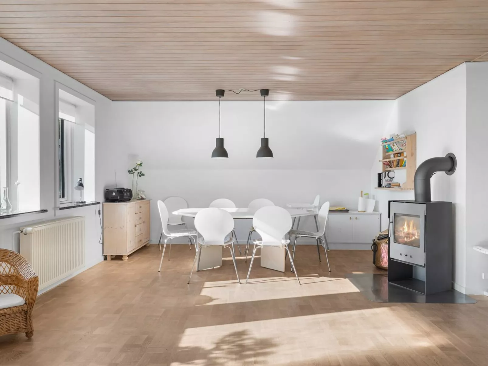 "Begitte" - 200m from the sea-Binnen