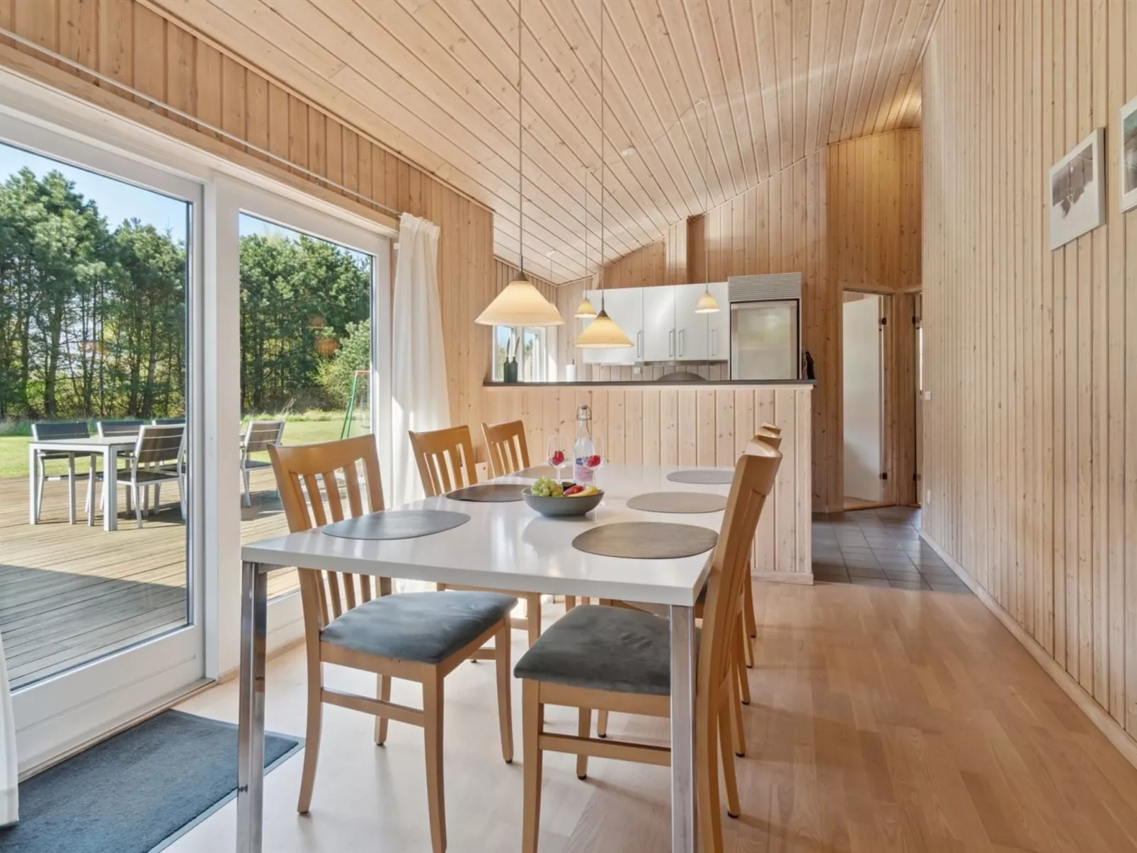 "Edna" - 500m from the sea-Binnen