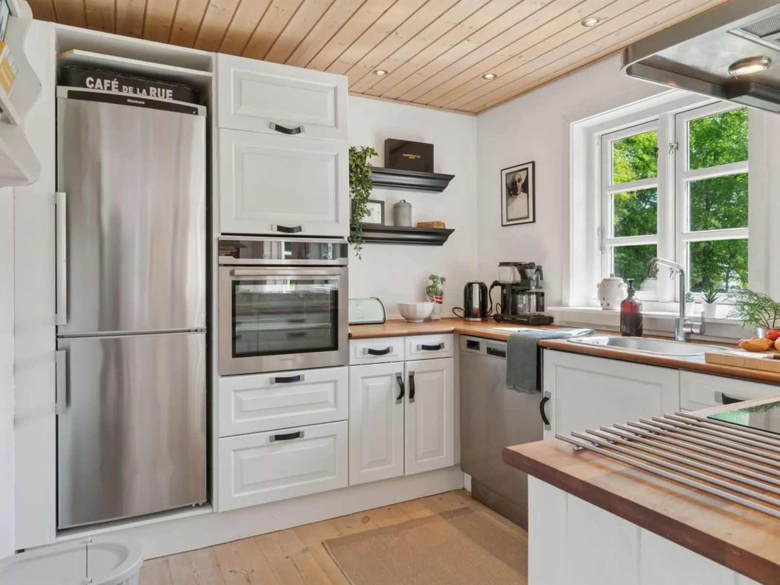 "Veljan" - 1.2km from the sea-Binnen