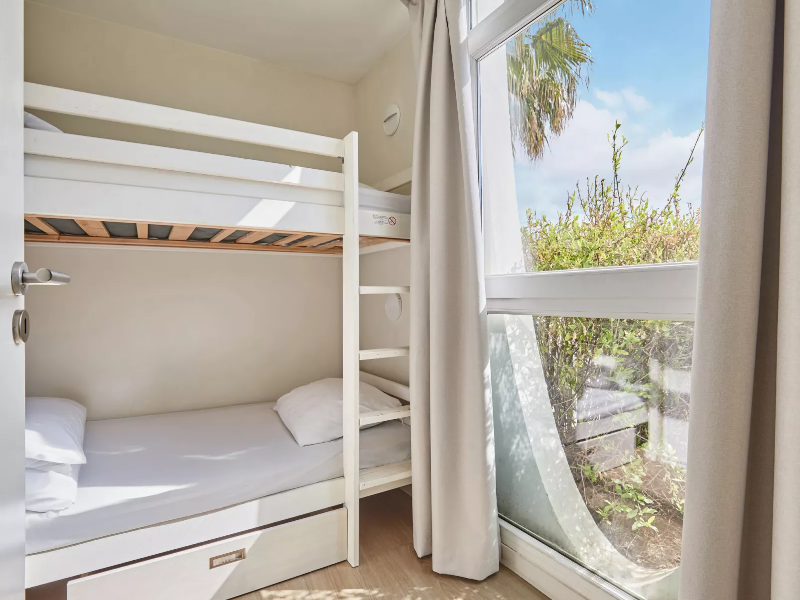 Les Dunes du Soleil-Binnen