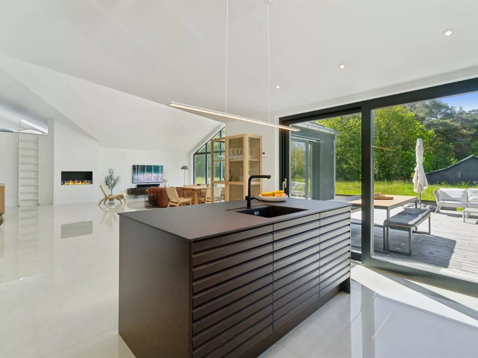 "Tove" - 350m from the sea-Binnen