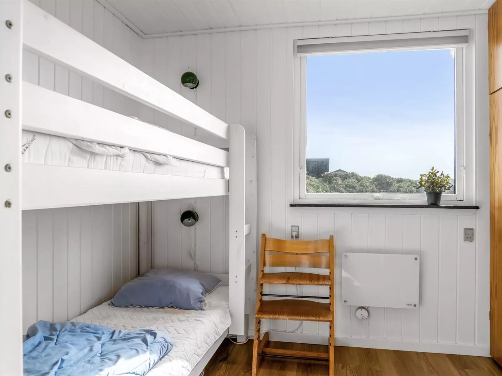 "Leonard" - 130m from the sea-Binnen