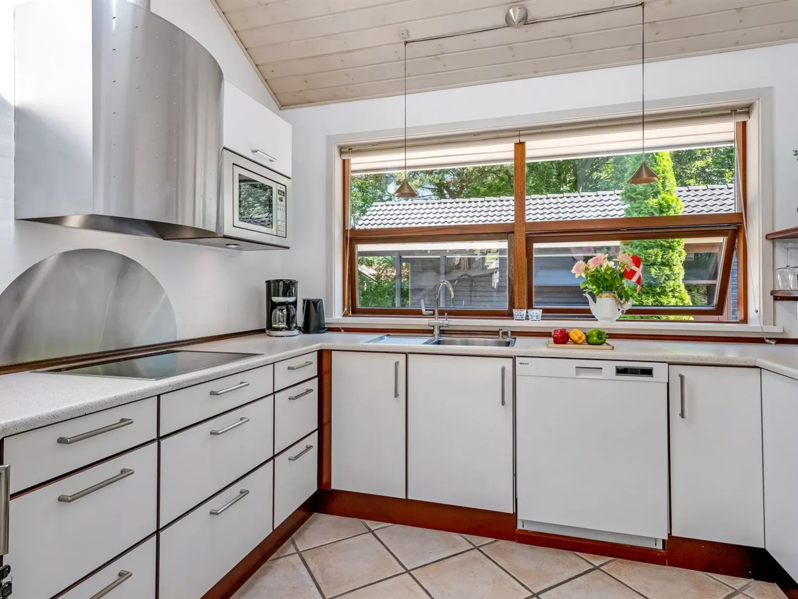 "Lillebror" - 12km from the sea-Binnen