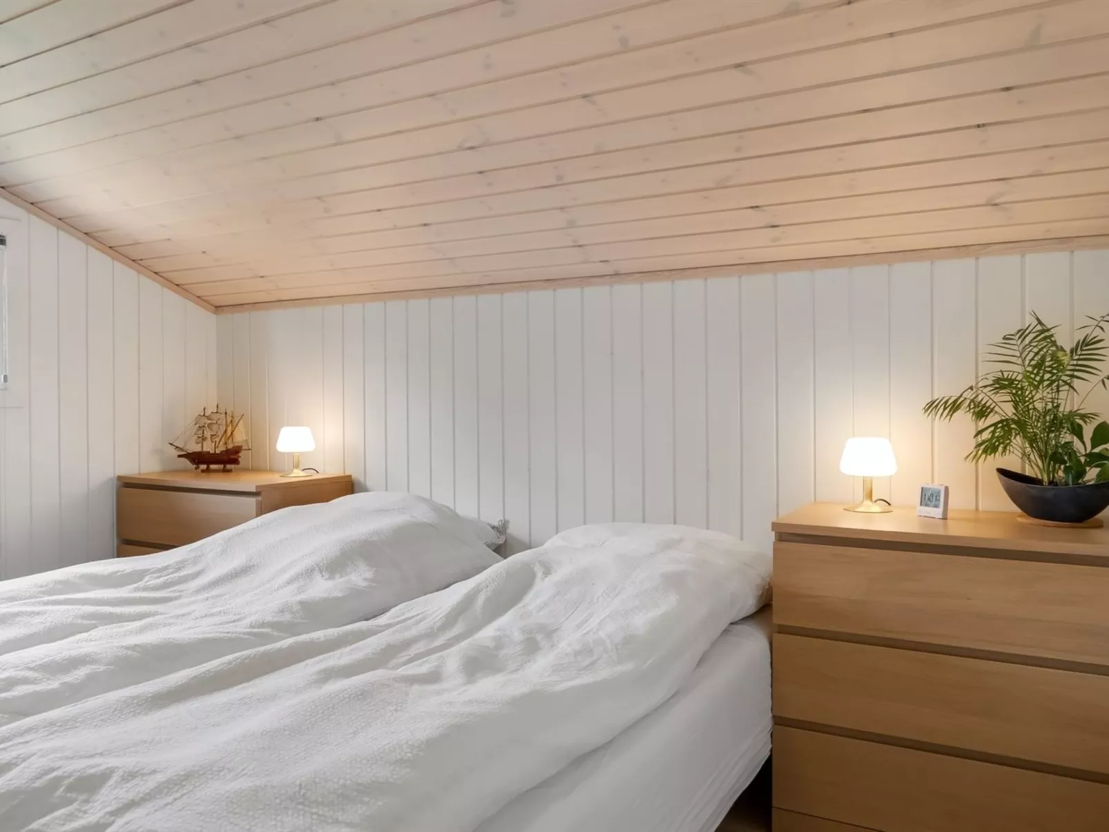 "Legolas" - 880m from the sea-Binnen