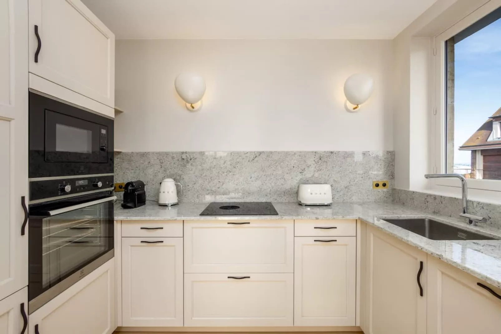 DEAUVILLE JOUFFA-Niet-getagd