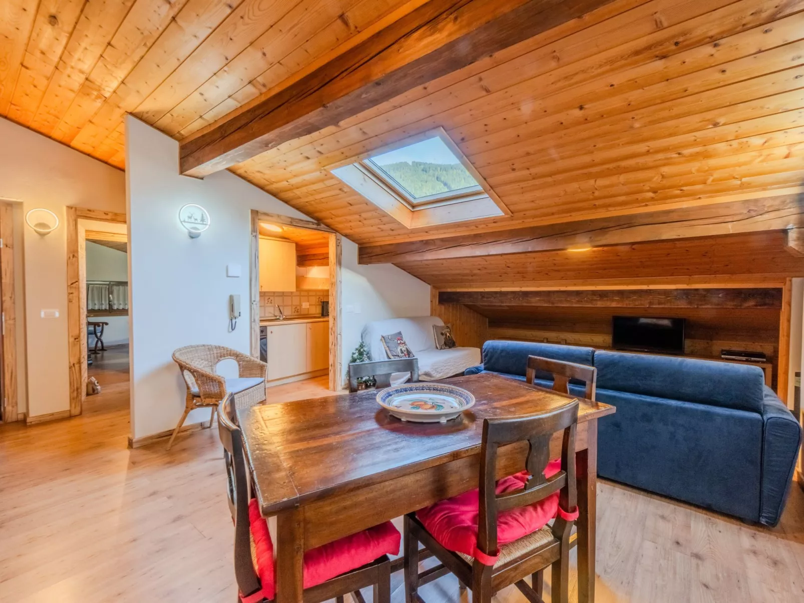 Mansarda in Legno San Rocco-Binnen