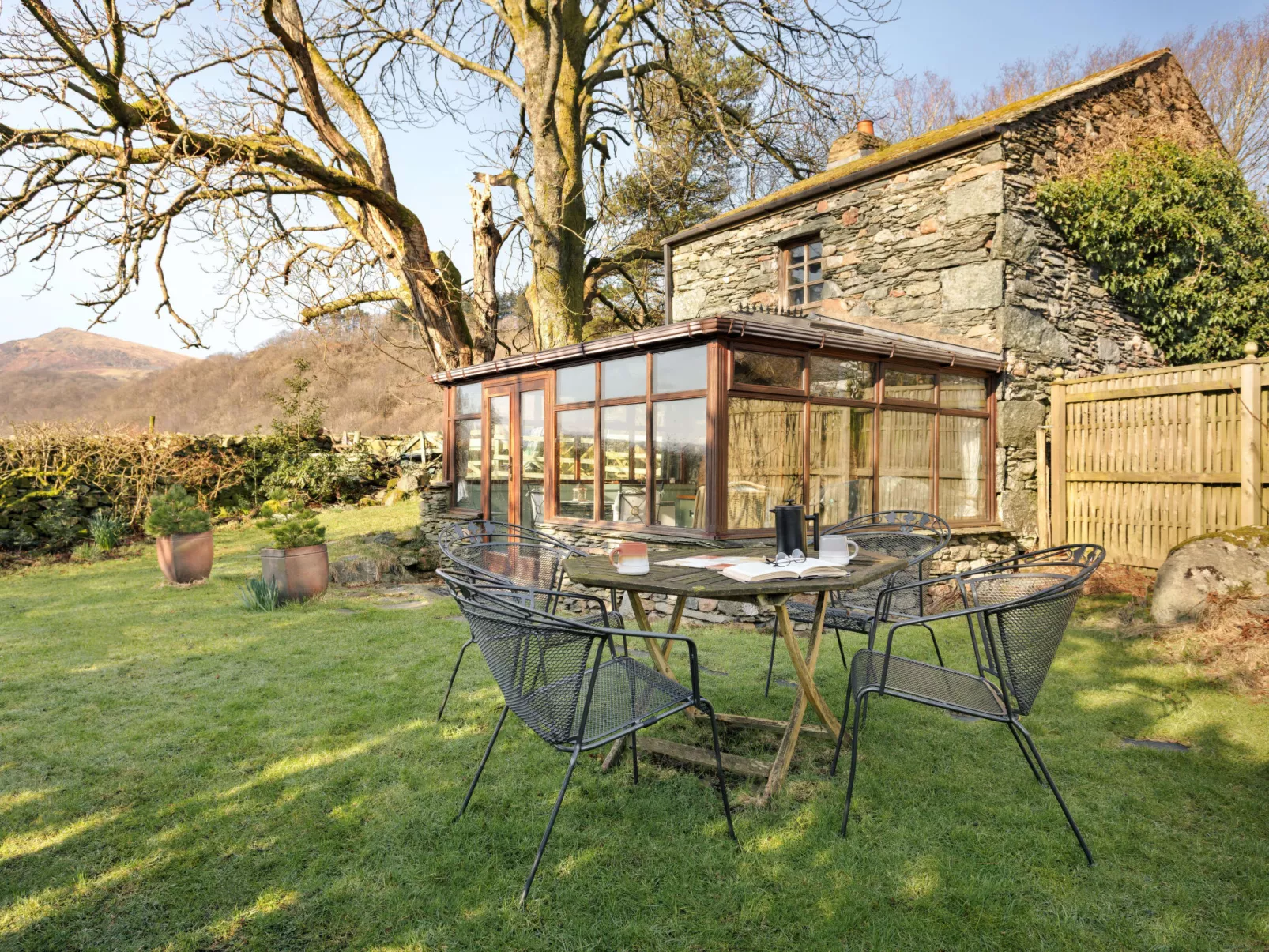 St Francis Cottage-Binnen