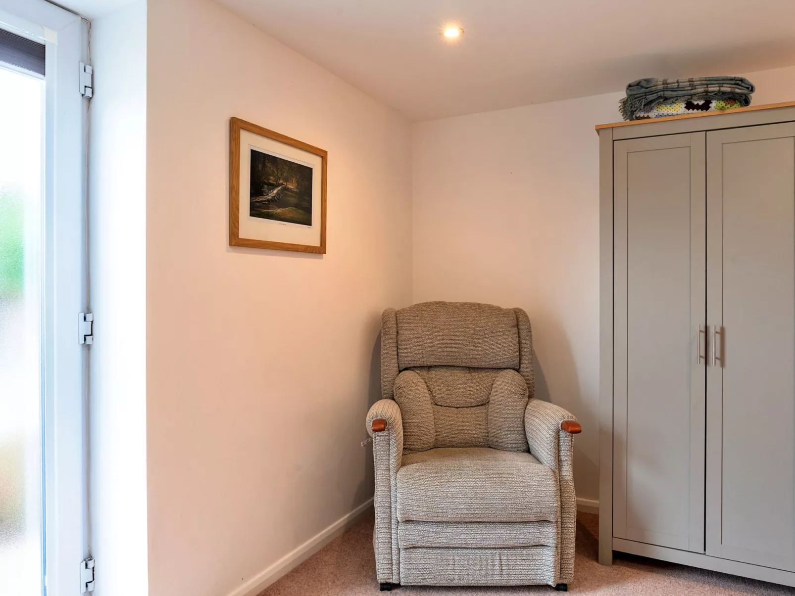 The Barn at Prowses Farm-Binnen