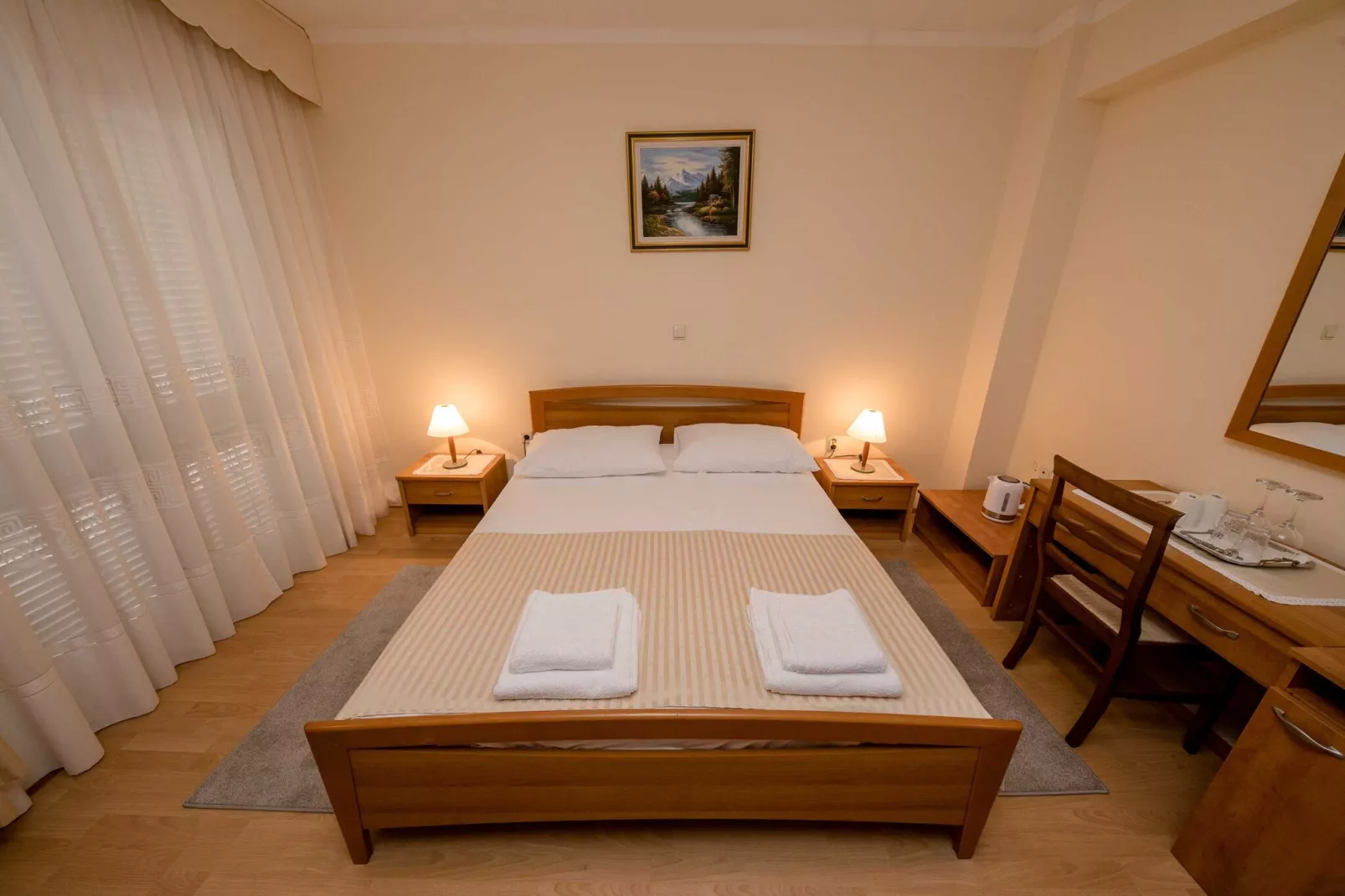 Guest House Villa Anggela - Double Room with Balcony and Sea View (BR3)-Binnen