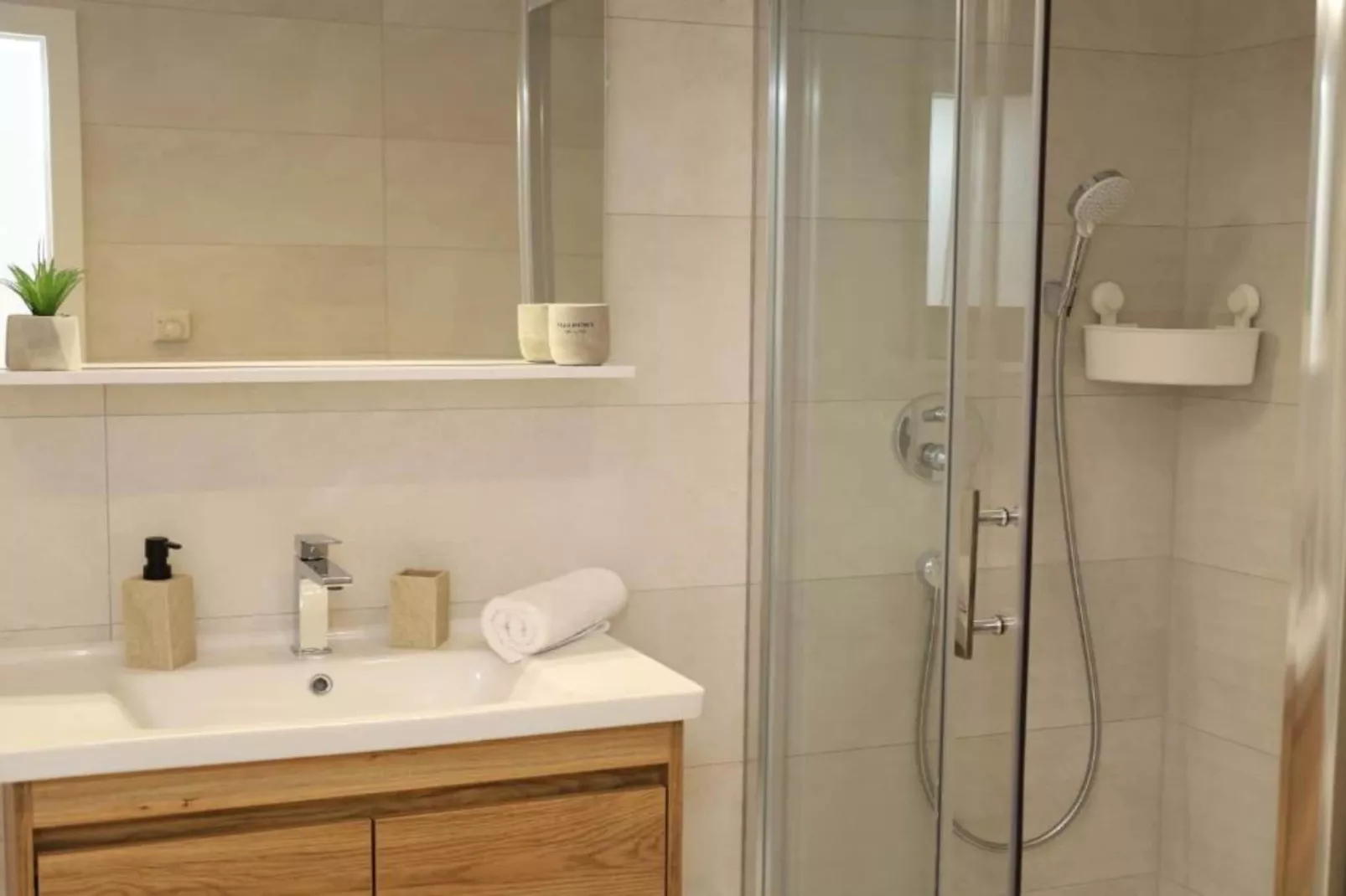 Dalmata D - Two Bedroom Apartment with Terrace-Badkamer