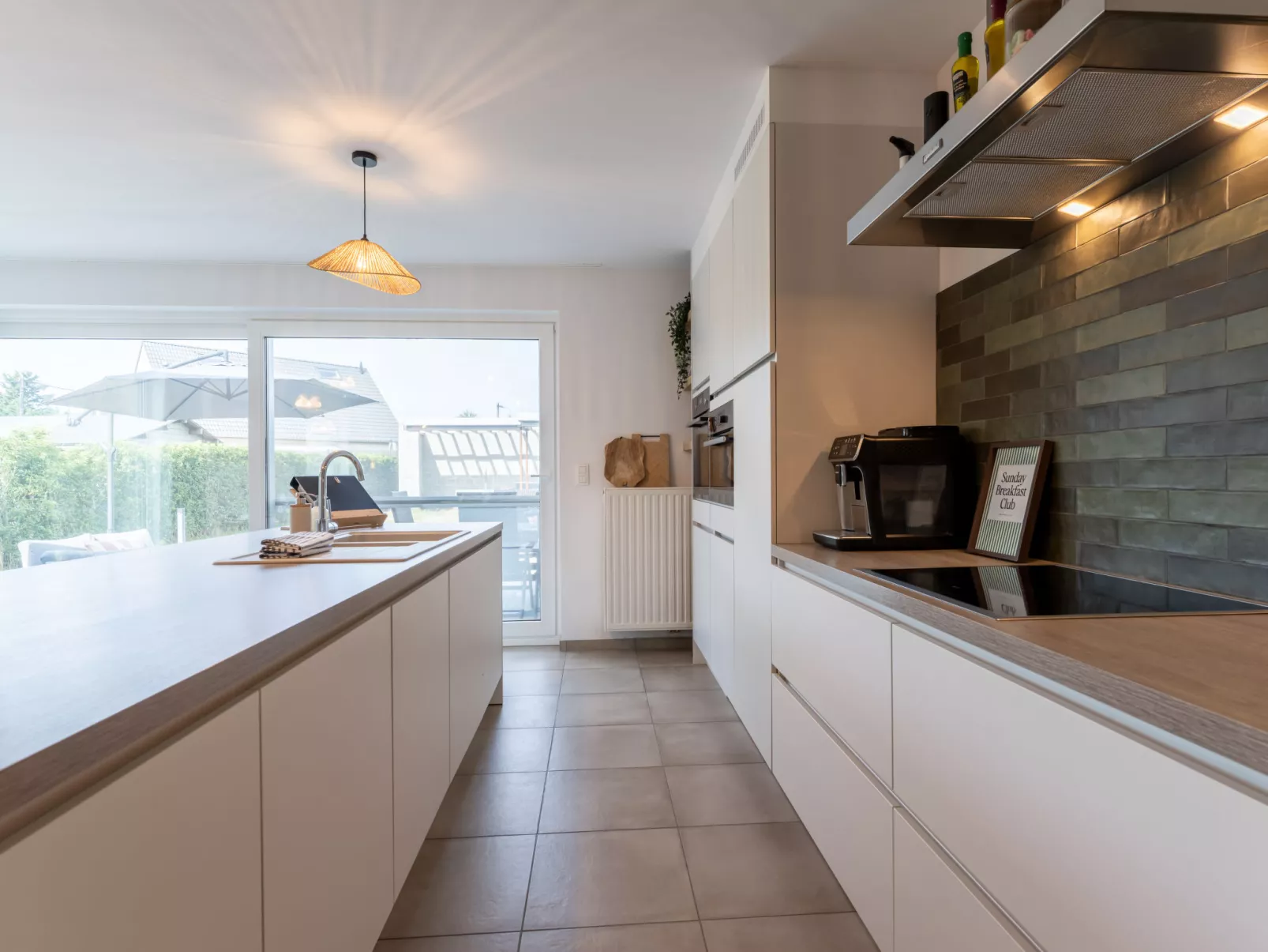 Casa Pepino in quiet cul de sac-Binnen