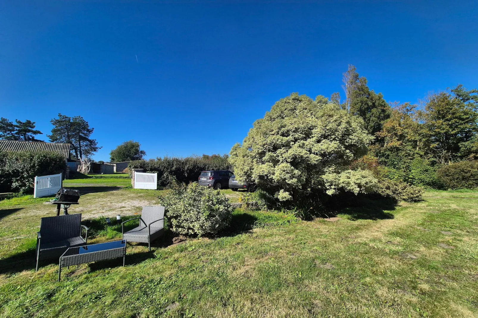 Gîte de la Valette-Tuinen zomer