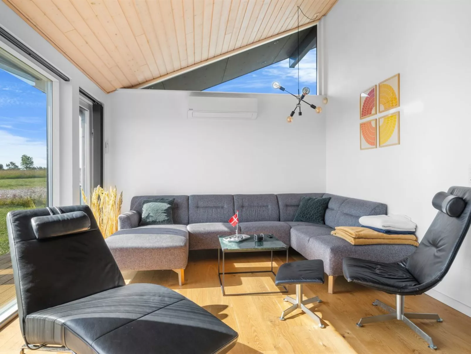 "Konsta" - 300m from the sea-Binnen