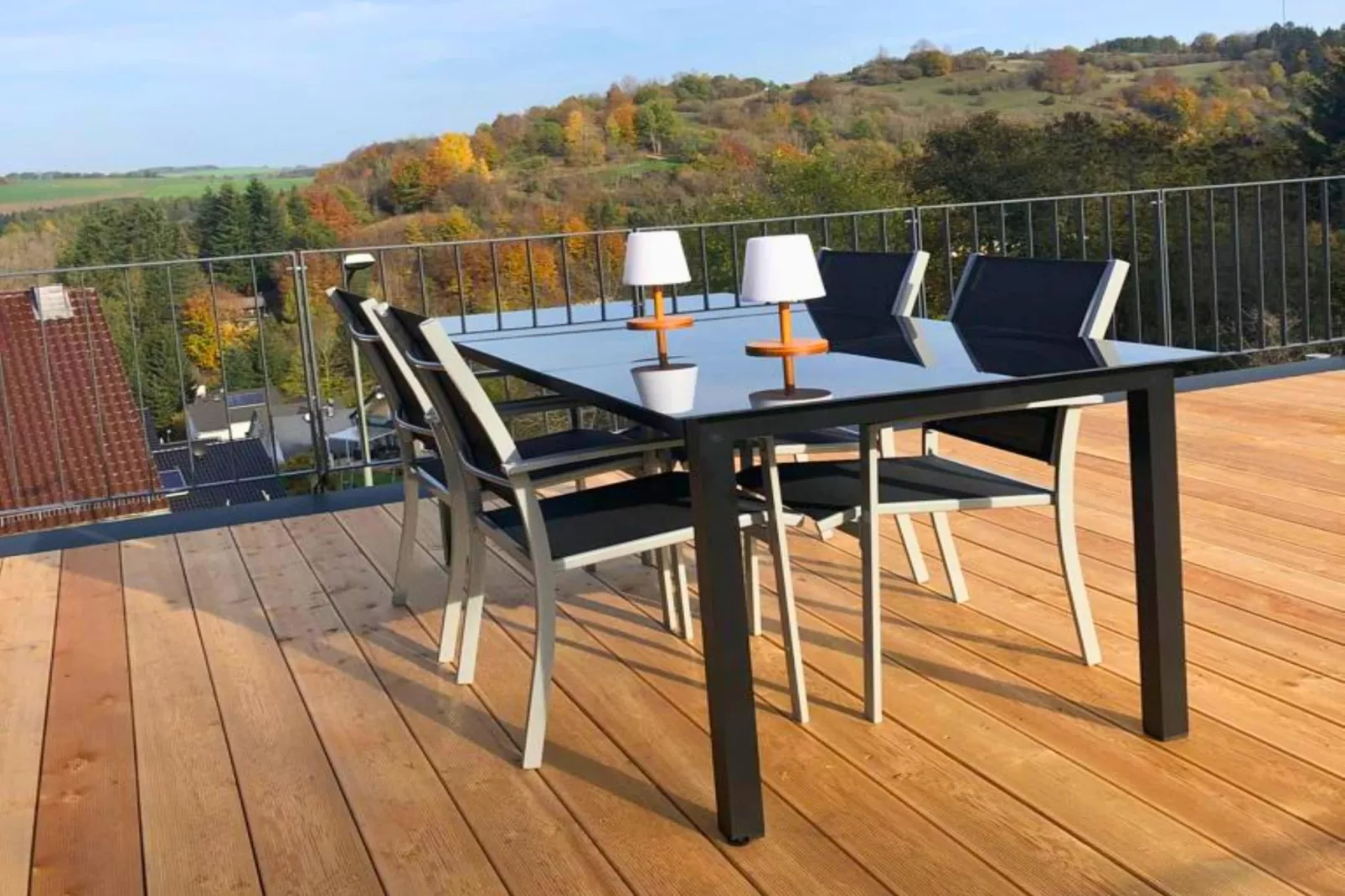 Ferienwohnung Eifelglück mit Dachterrasse-Terrasbalkon