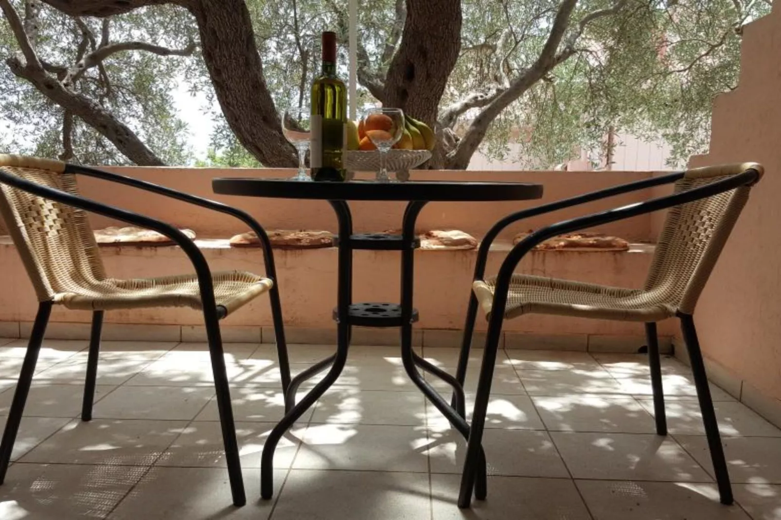 Comfortable Budva Rooms with Easy Access to Sveti Stefan - Triple Room 6-Terras