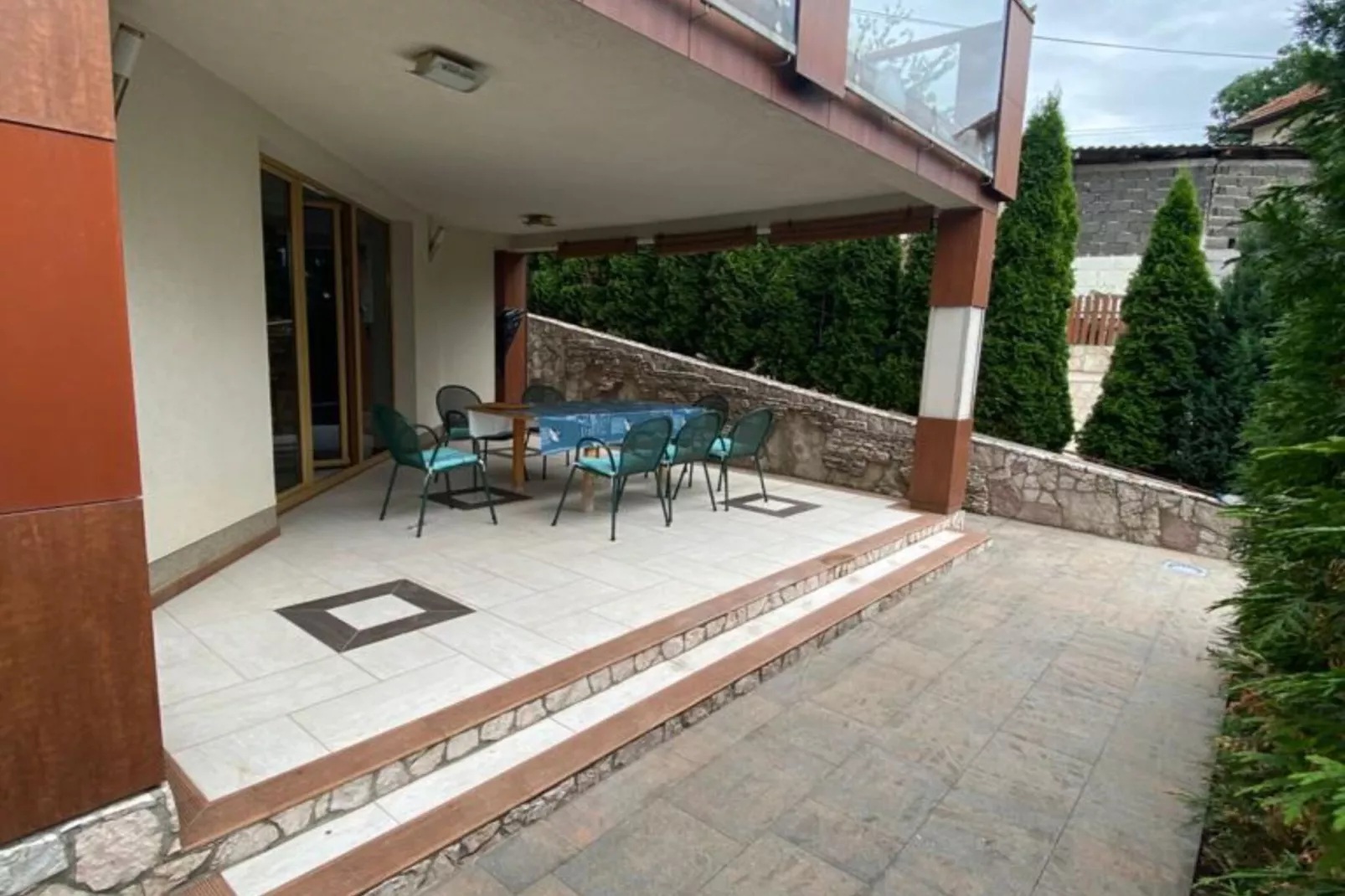 Villa Sarajevo Hills - Five Bedroom Villa with Terrace and Garden-Terras