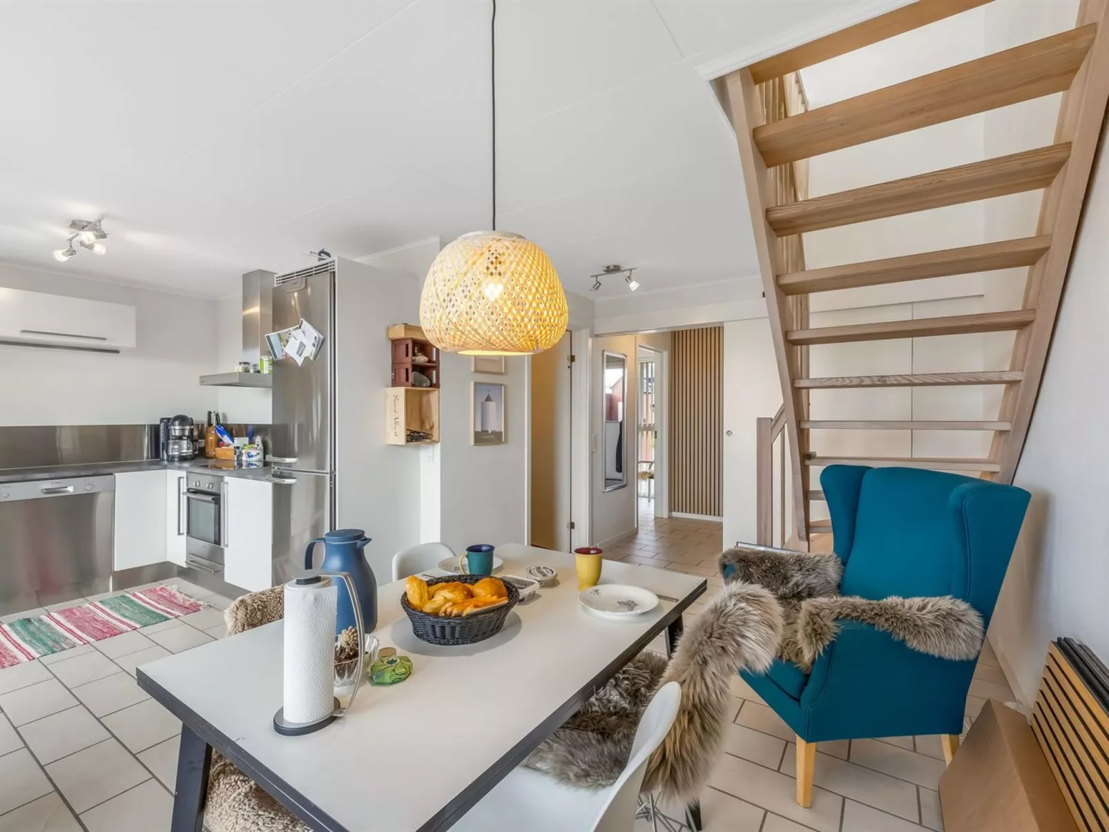 "Janik" - 700m from the sea-Binnen