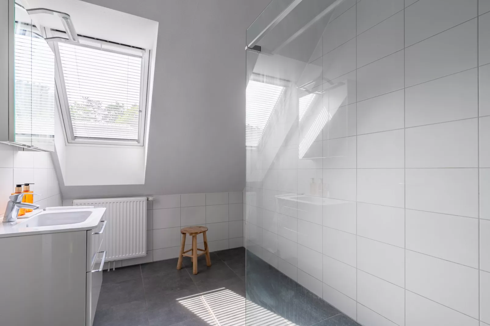 Hoogelandt 106F-Badkamer