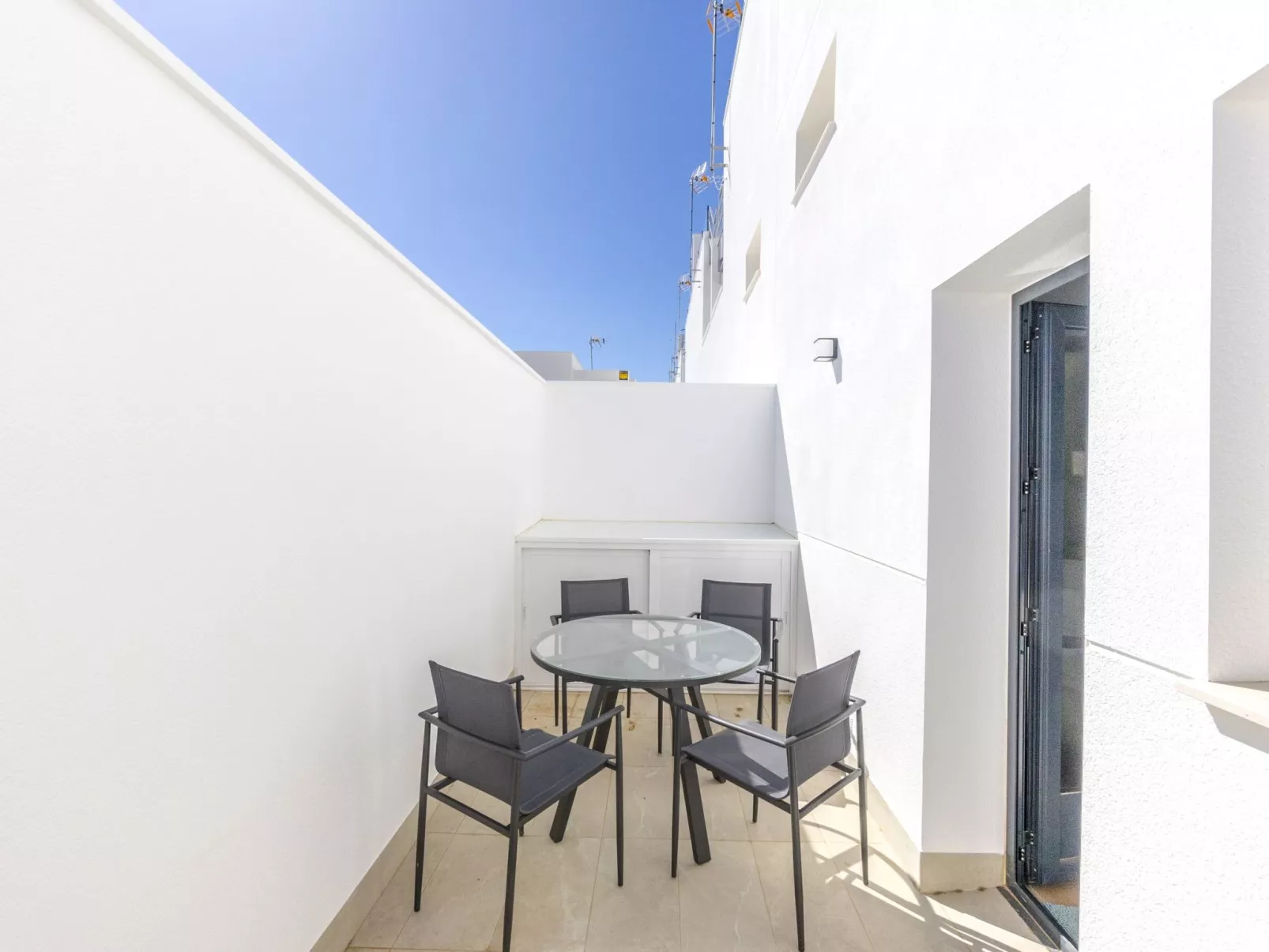 Green Garden II-Buiten