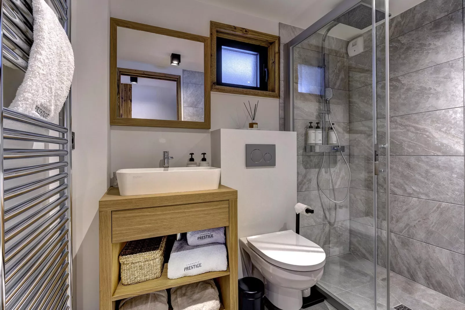 Silver Forest-Badkamer