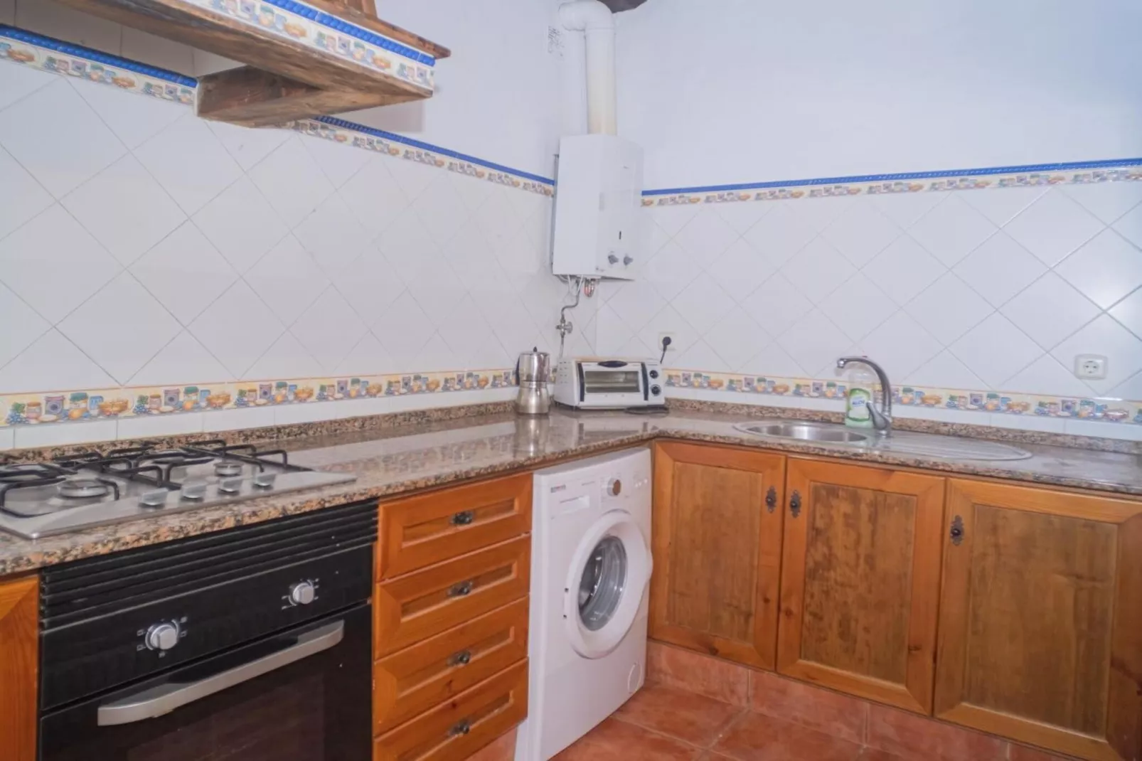 1282-+34630212745-Keuken