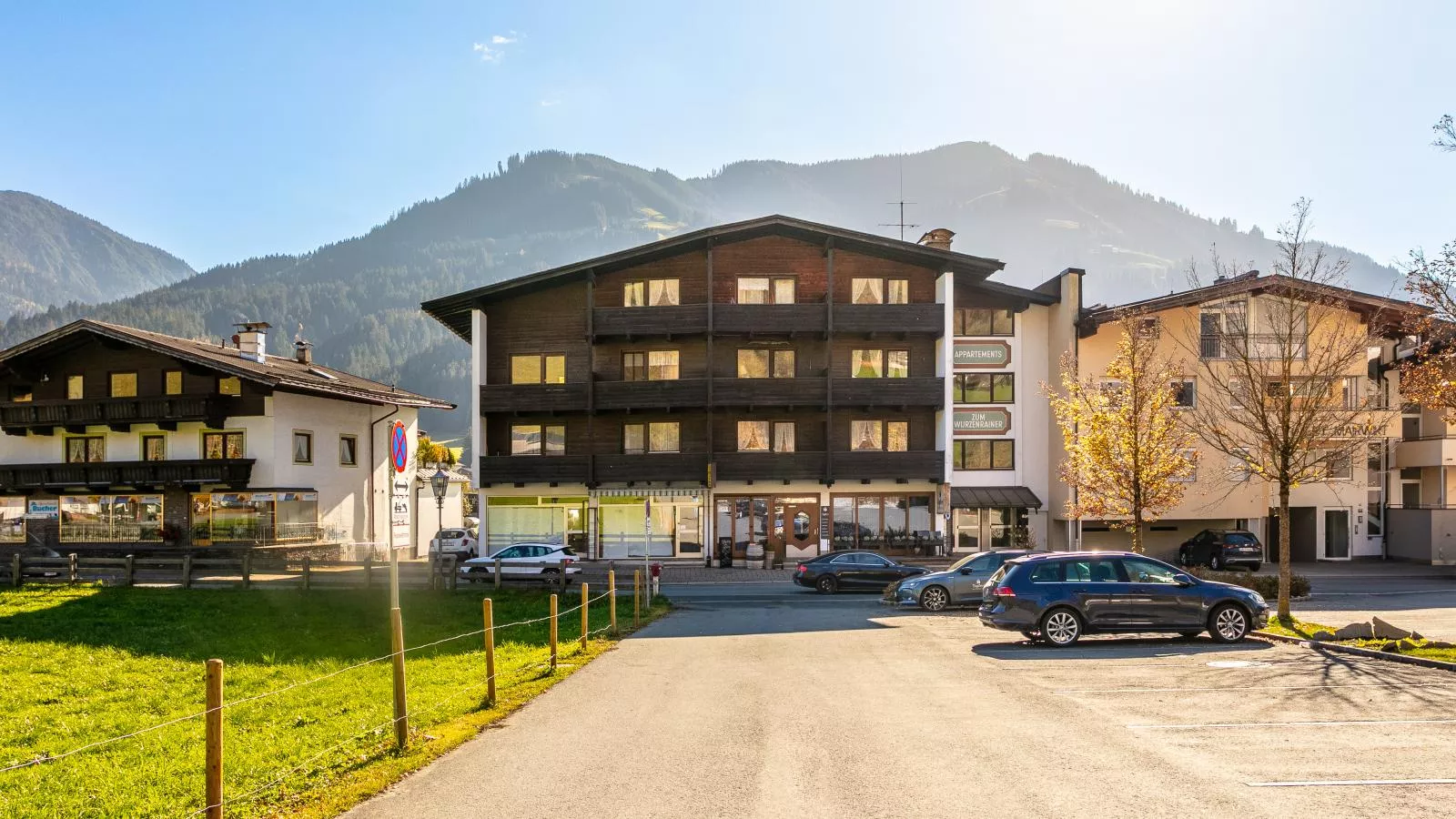 Brixen Alpin Living Top 8-Buitenkant zomer