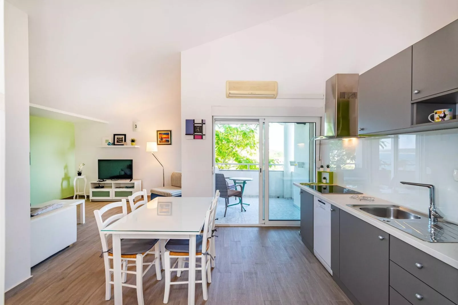 Sea view apartment Dajana-Keuken