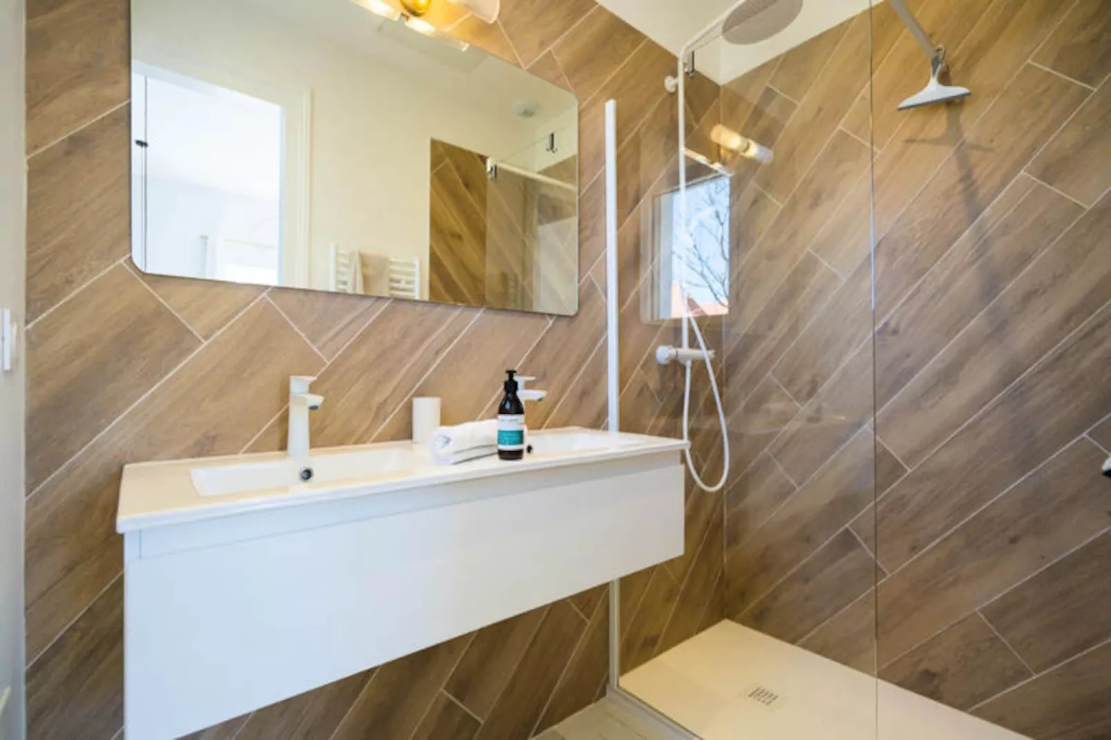 Maison à Arcachon-Niet-getagd