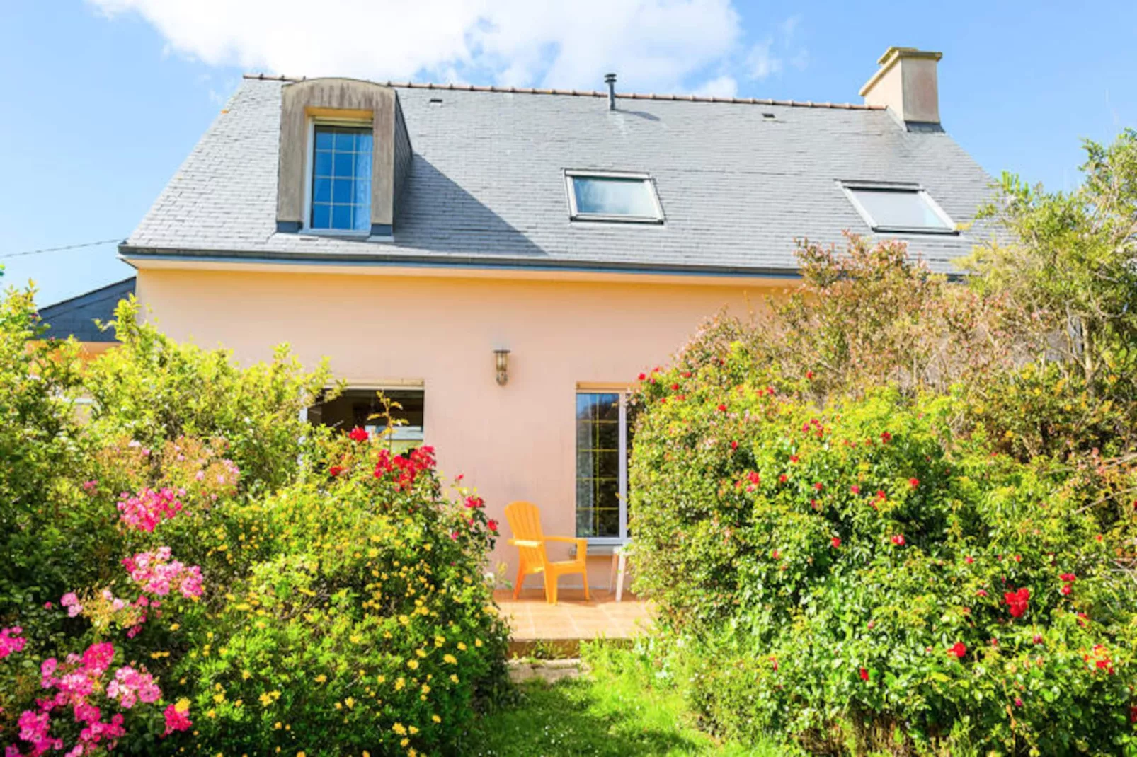 Maison à Plomeur-Niet-getagd