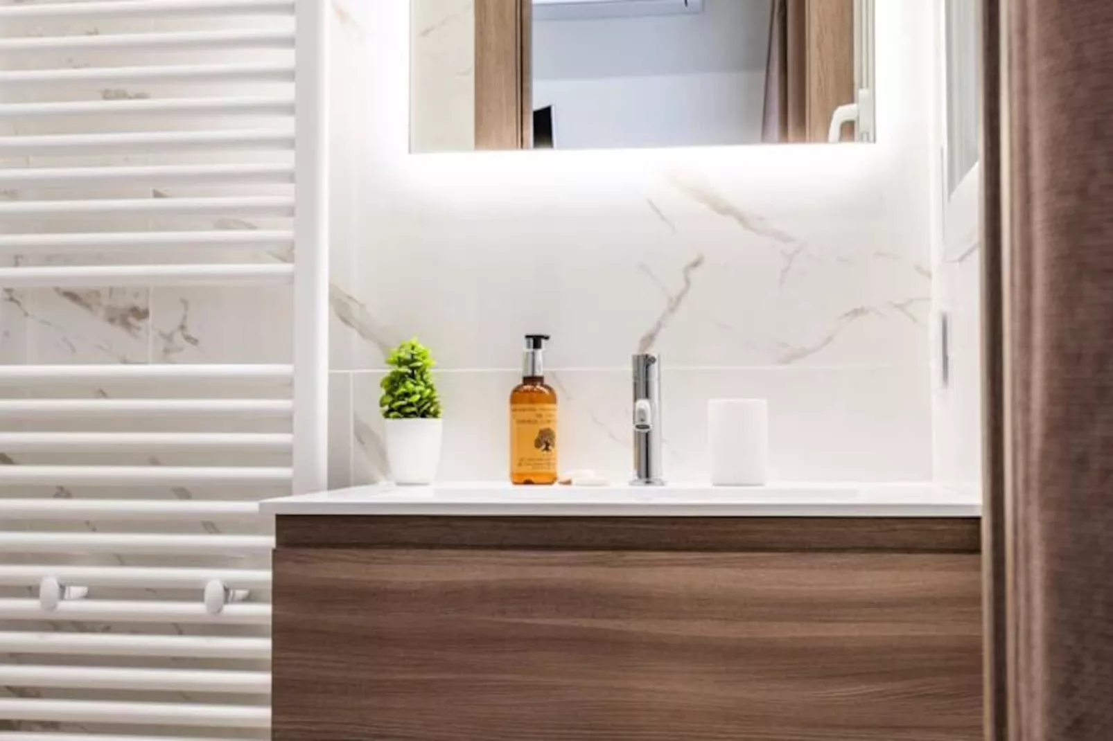 Résidence Rare ! Rez-de-jardin 10 Minutes &agrave; Pied Du Centre-Niet-getagd