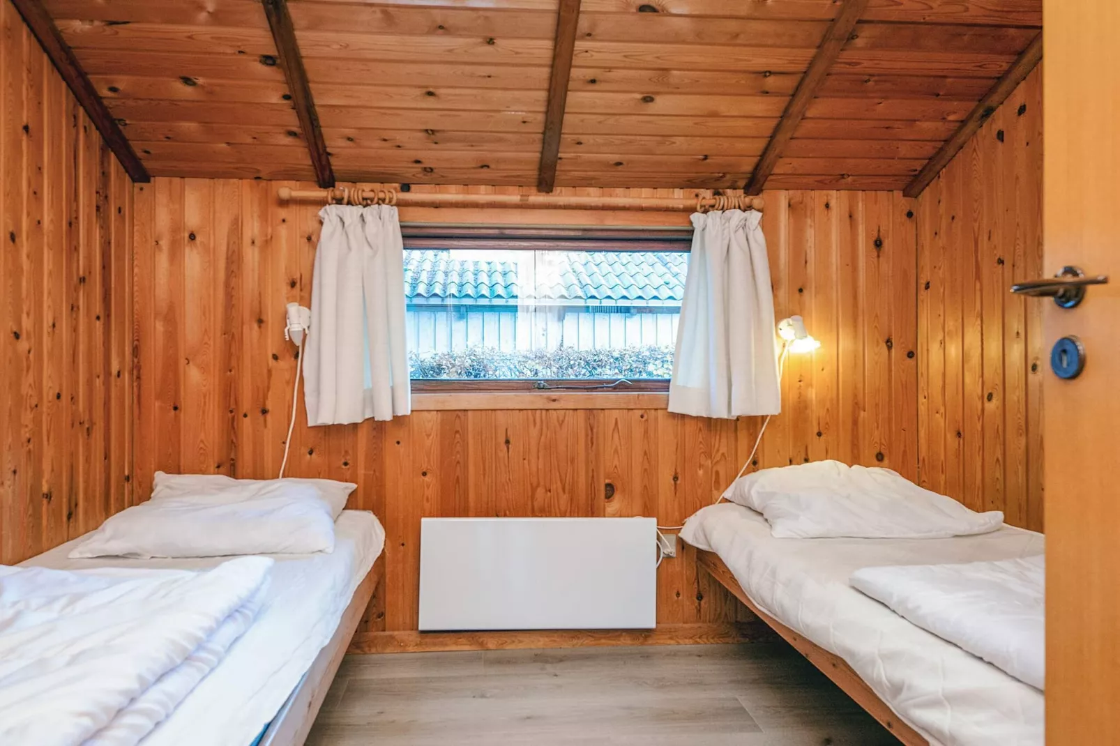 Kustcharme in Binderup-By Traum-Binnen