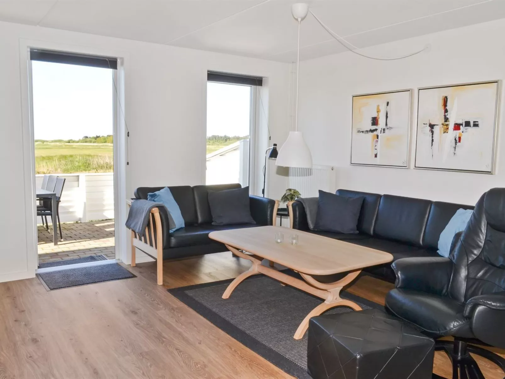"Auti" - 2.3km from the sea - Binnen