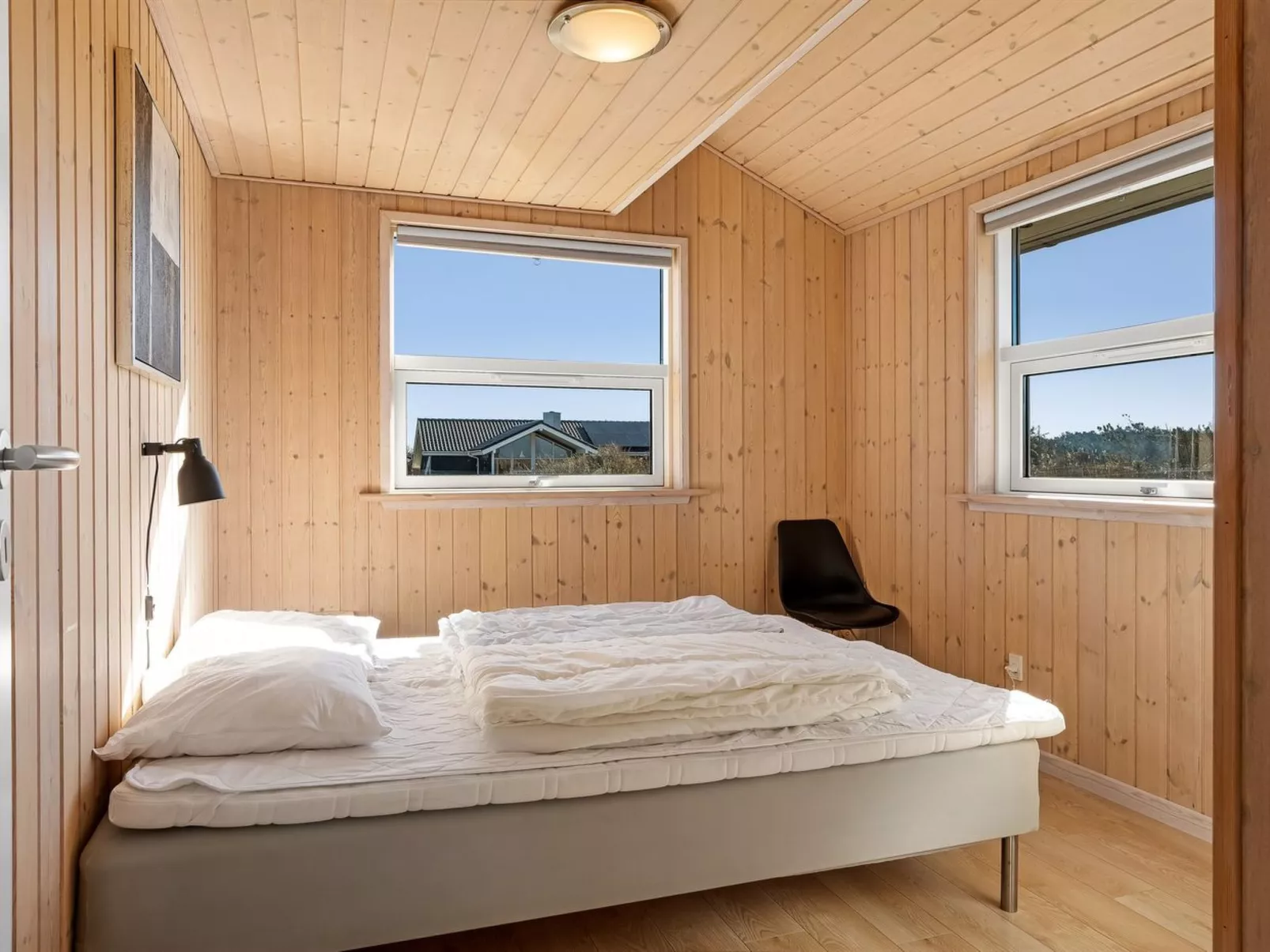 "Sirkka" - 902m from the sea-Binnen