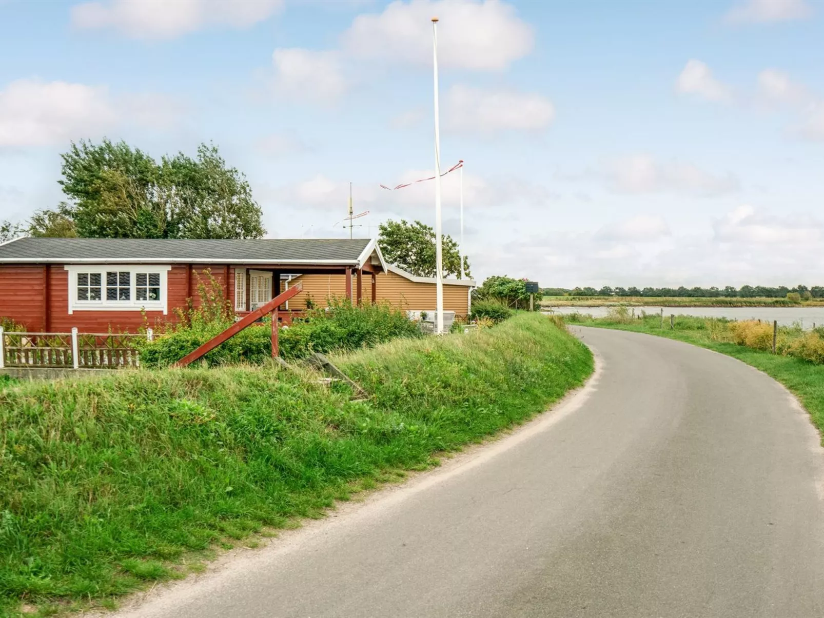 "Topi" - 15m from the sea-Buiten