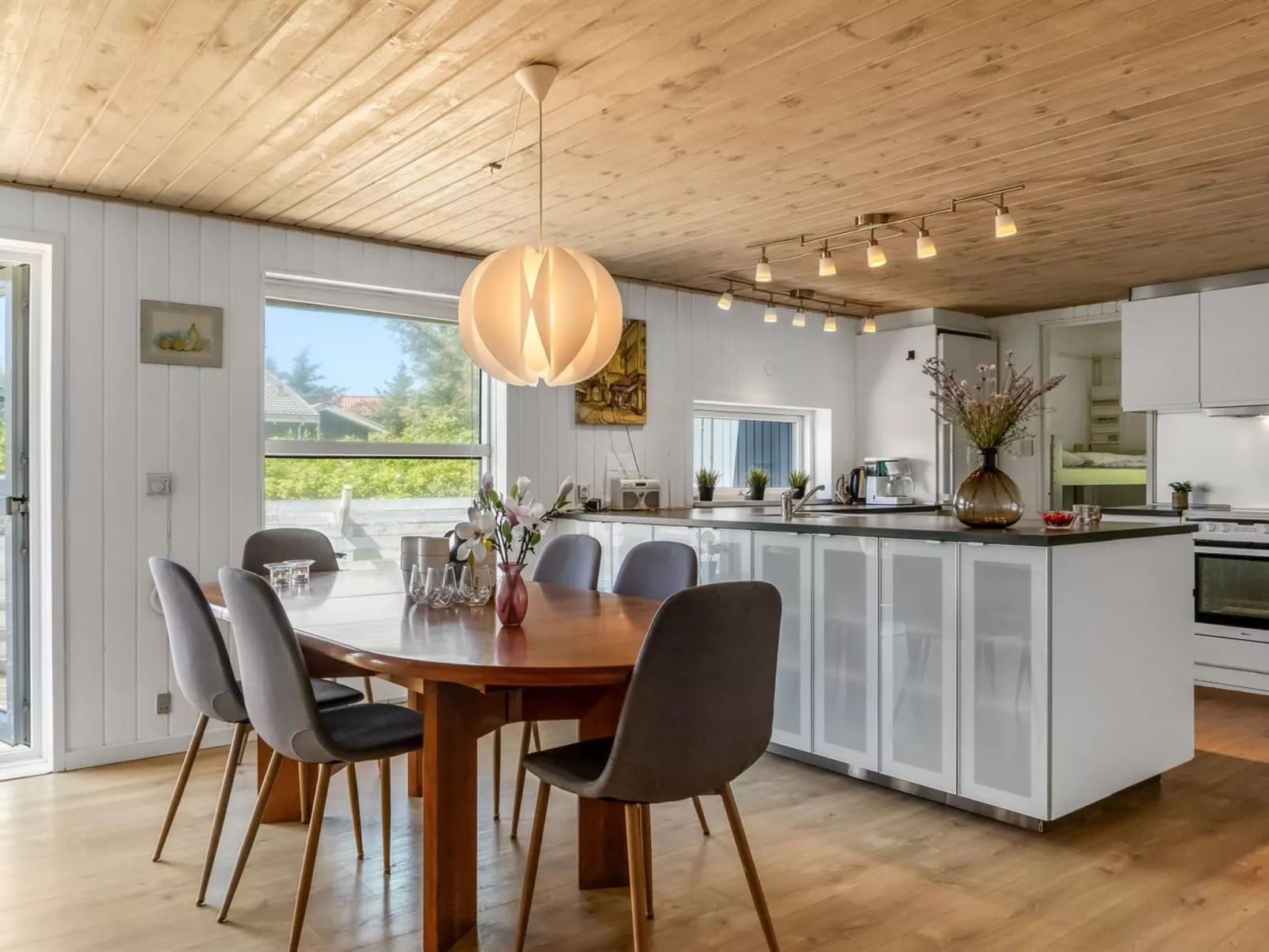 "Vilhelmiina" - 350m from the sea-Binnen