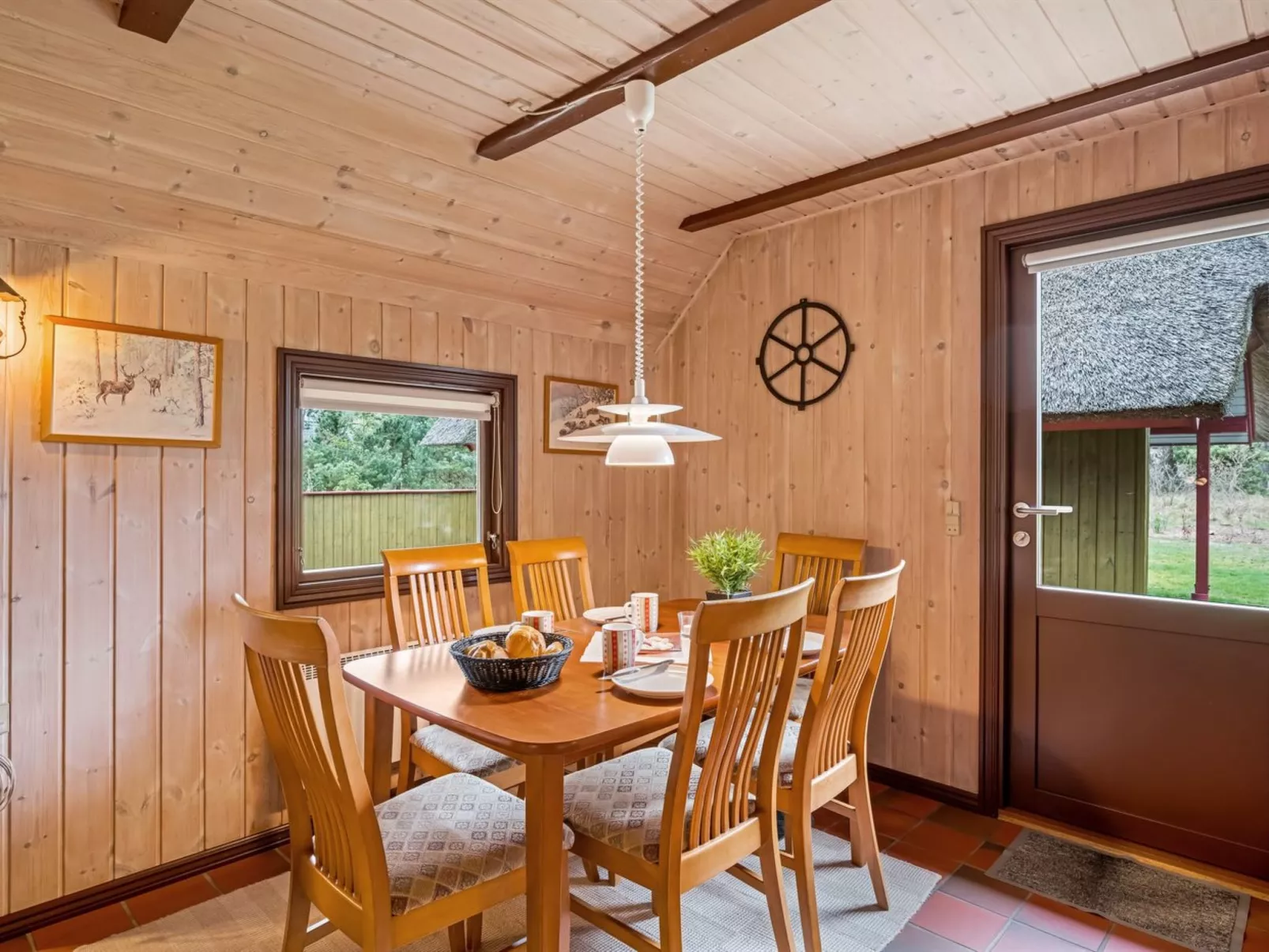 "Jærind" - 1.1km from the sea-Binnen