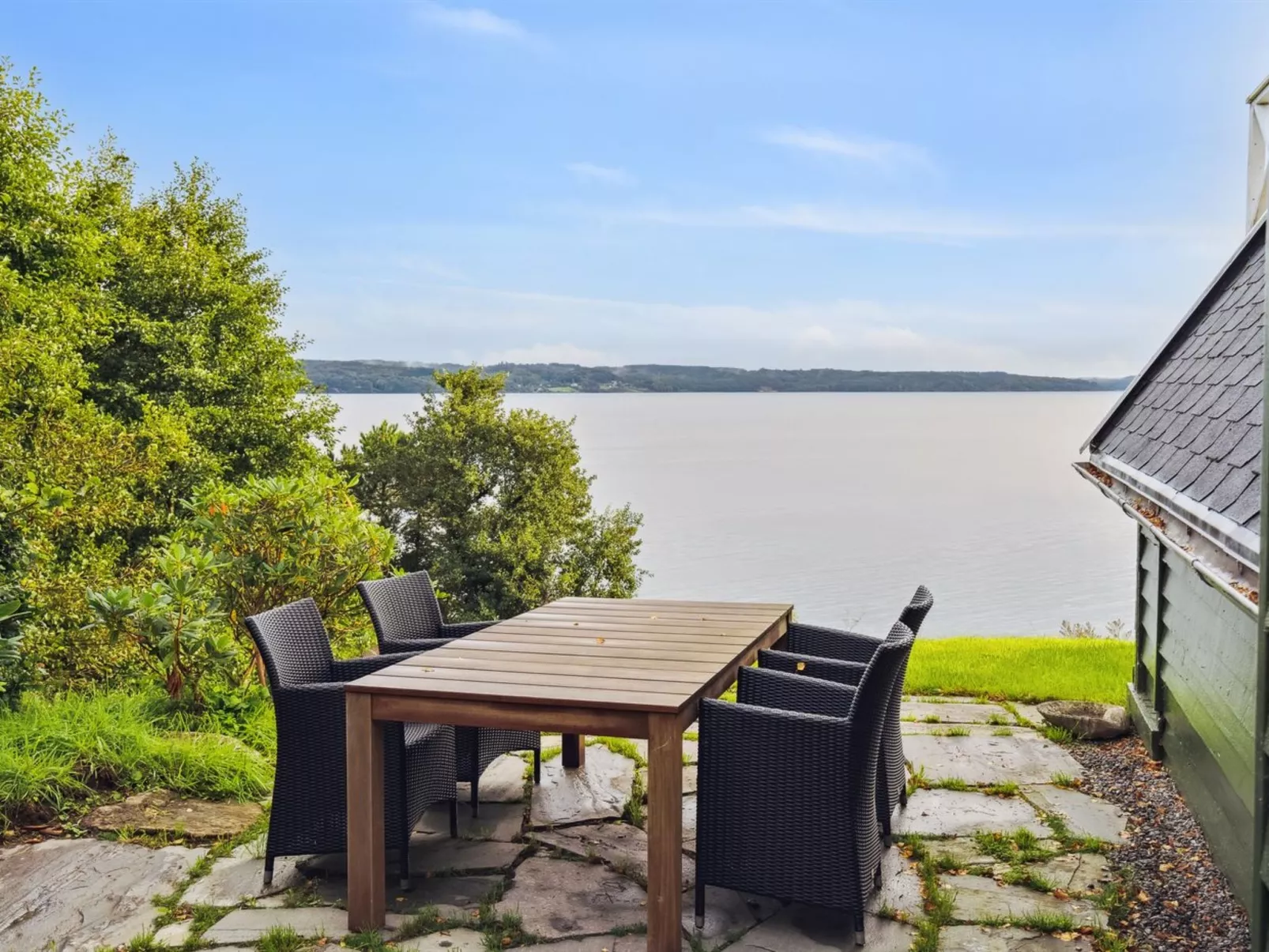 "Fifi" - 10m to the fjord-Buiten